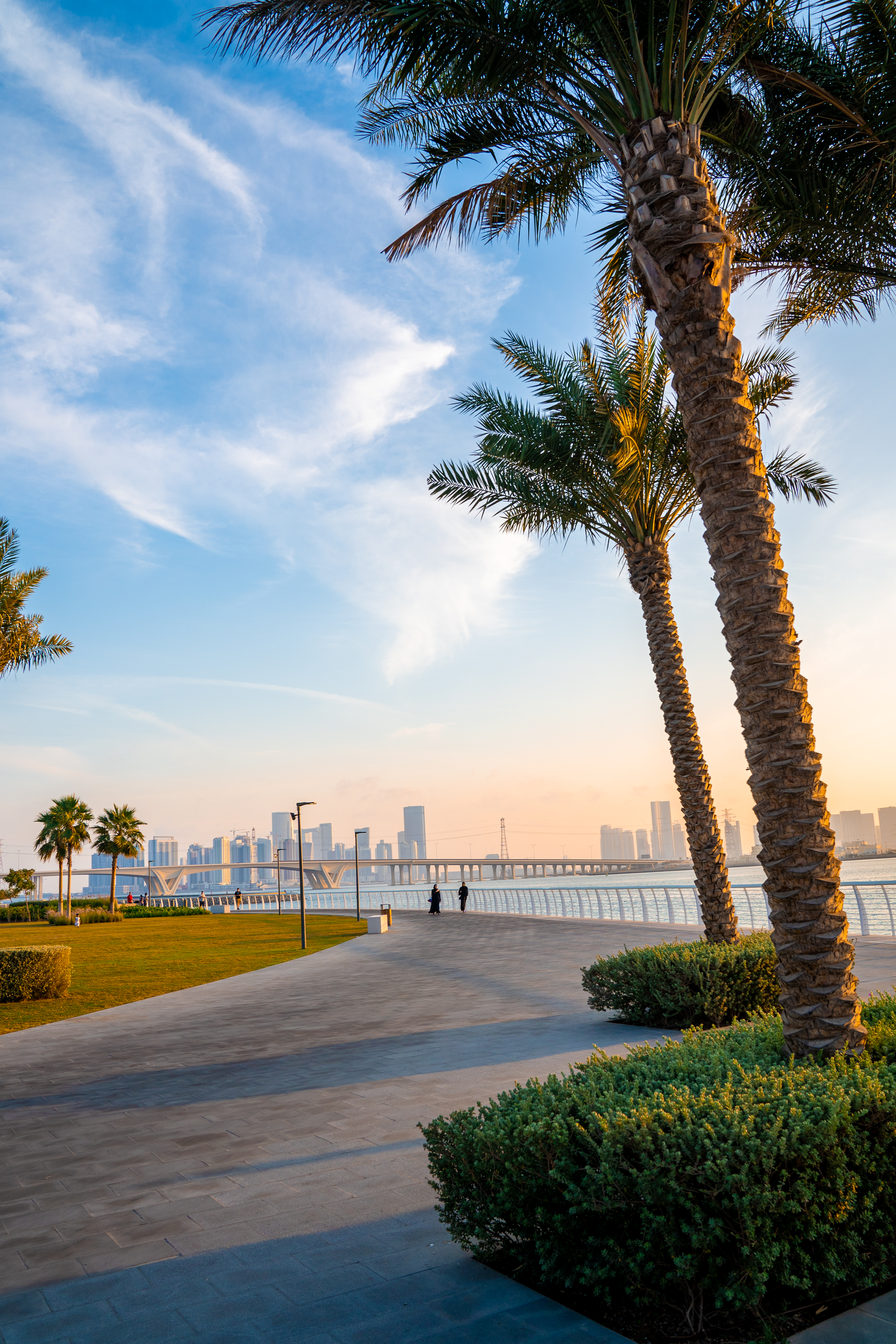 Abu Dhabi Park View Uae Magical Streets Abu Dhabi With Tall Glass Buildings Bay