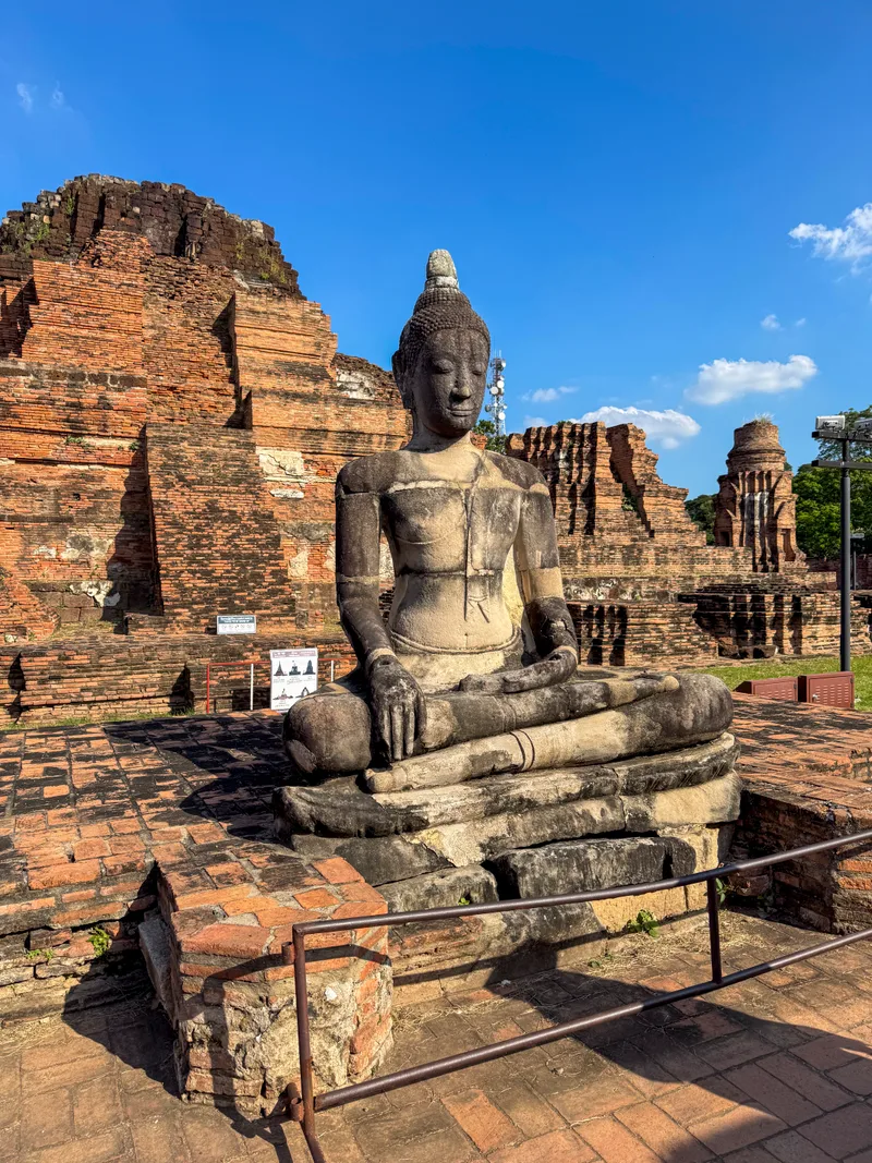 Ancient Diversity Buddha Statues Sit Peacefully Historic Temple