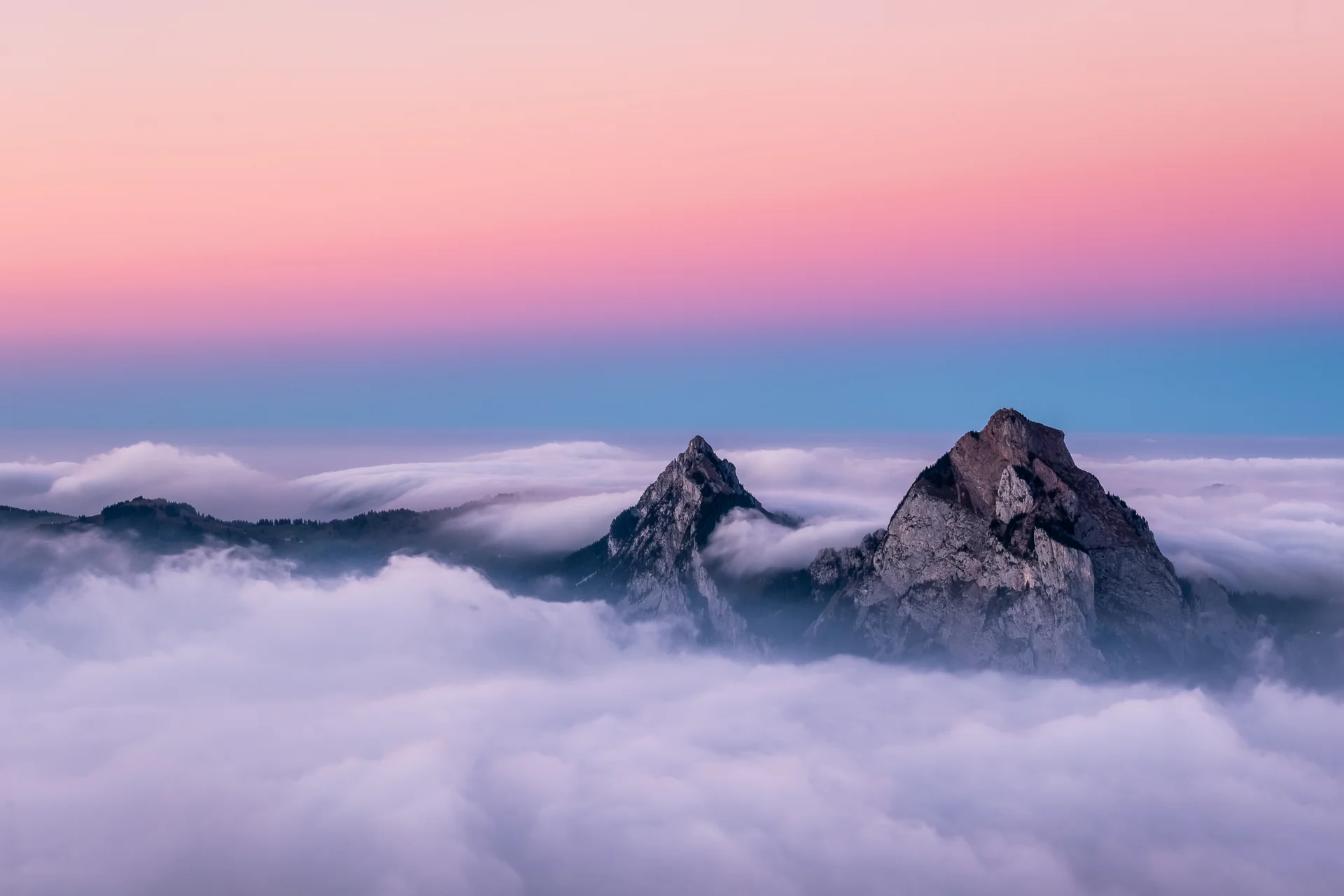 Beautiful Aerial Shot Fronalpstock Mountains Switzerland Beautiful Pink Blue Sky. Nature wallpaper. 5000×3333px. Free down…