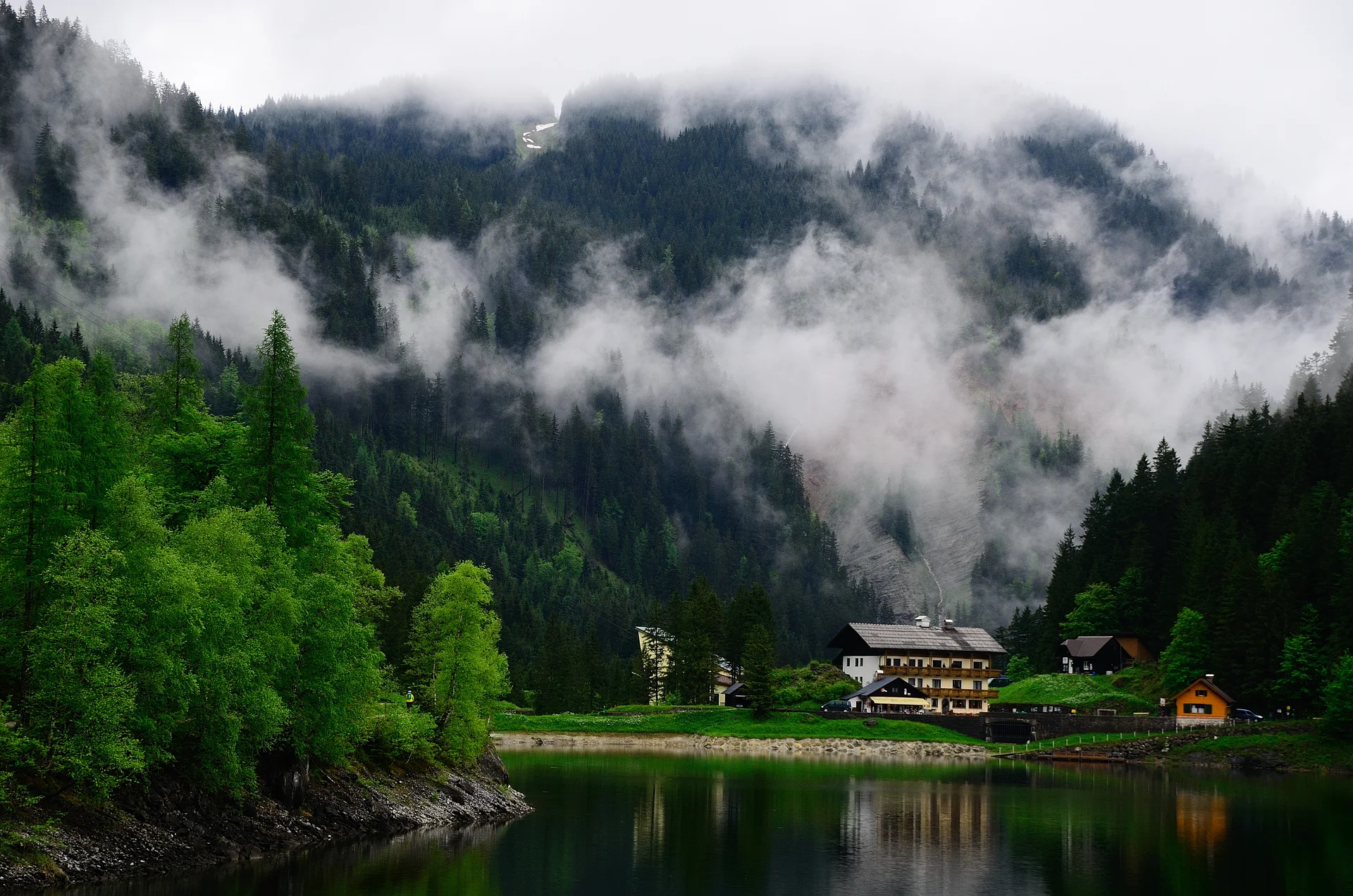 Beautiful Lake Houses. Uncategorized wallpaper. 4928×3264px. Free download for personal use.