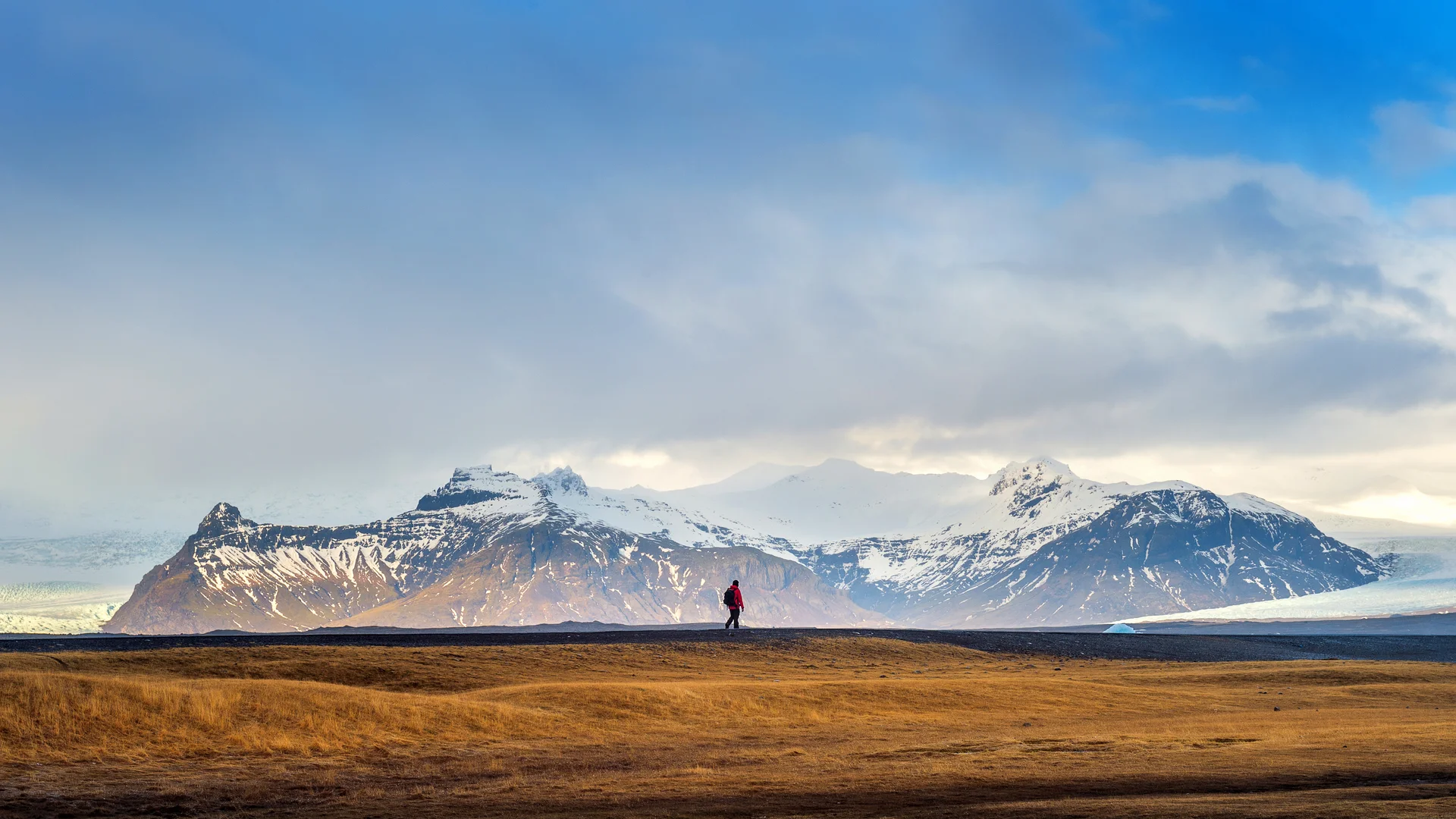 Beautiful Landscape Iceland. Uncategorized wallpaper. 4928×2772px. Free download for personal use.