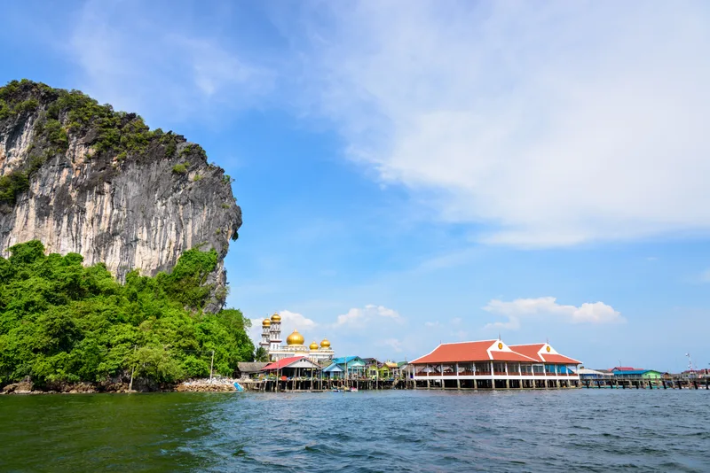 Beautiful Landscape Mosque Sea Sky Summer Punyi Island Ko Panyi Koh Panyee Muslim Fisherman Village Landmark Attractions Travel By Boat Ao Phang Nga Bay National Park Thailand Asia