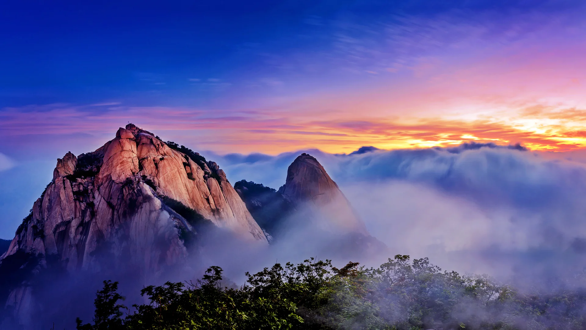 Bukhansan Mountains Is Covered By Morning Fog Sunrise Bukhansan National Park Seoul South Korea. Uncategorized wallpaper. …