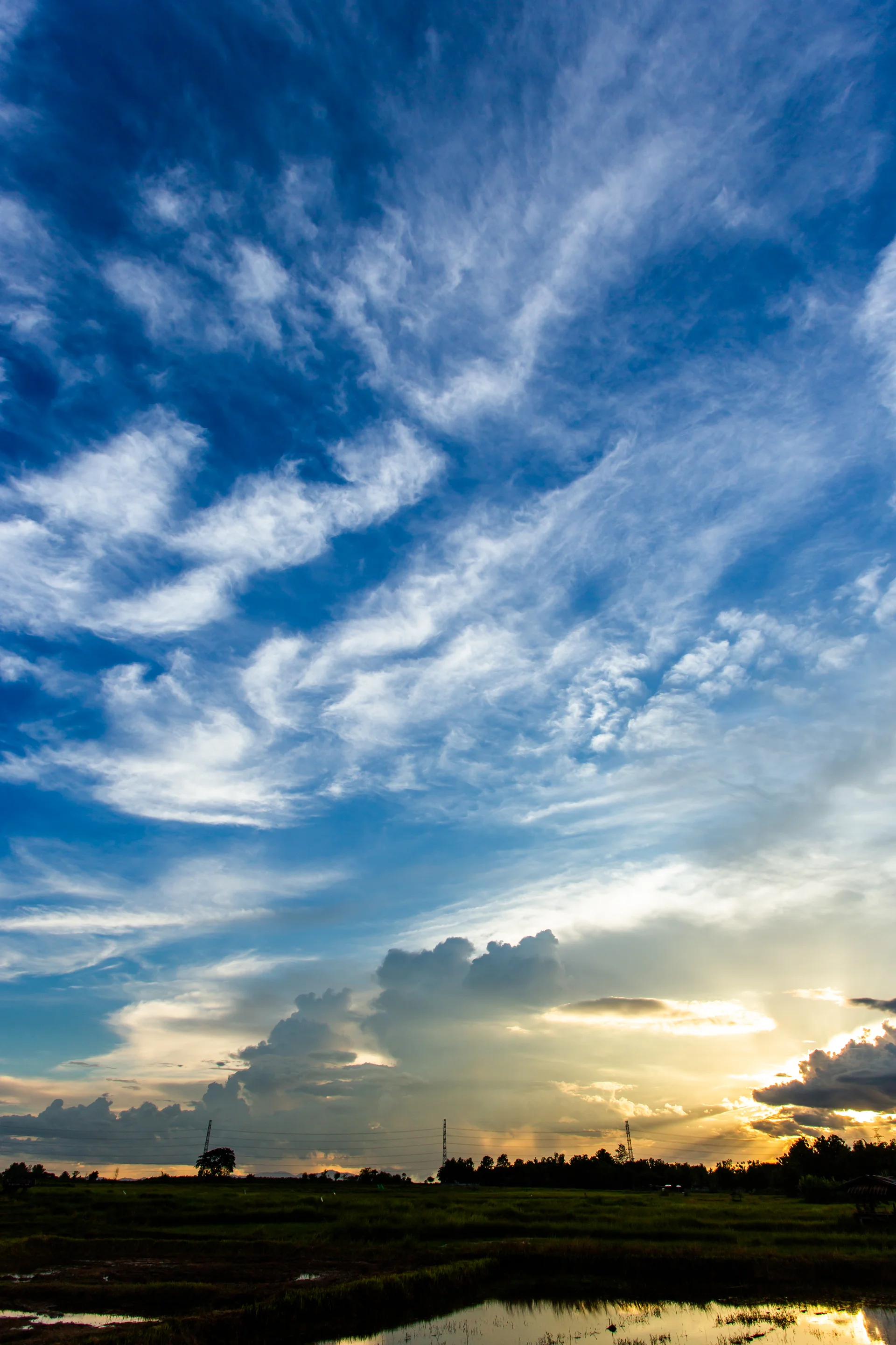 Colorful Dramatic Sky With Cloud Sunset. Nature wallpaper. 3527×5291px. Free download for personal use.