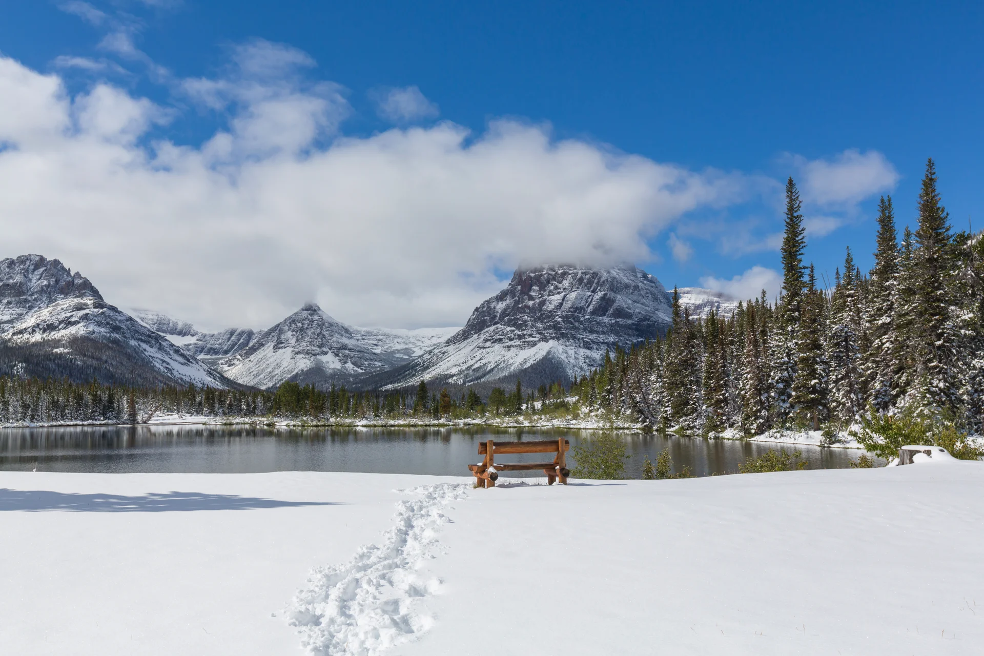 Early Winter Glacier National Park Montana Usa. Nature wallpaper. 5760×3840px. Free download for personal use.