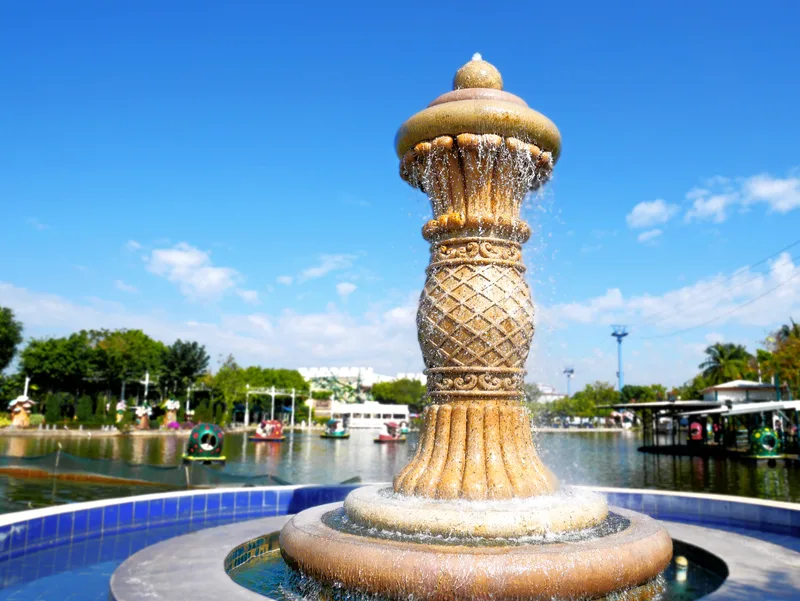 Fountain Amusement Park
