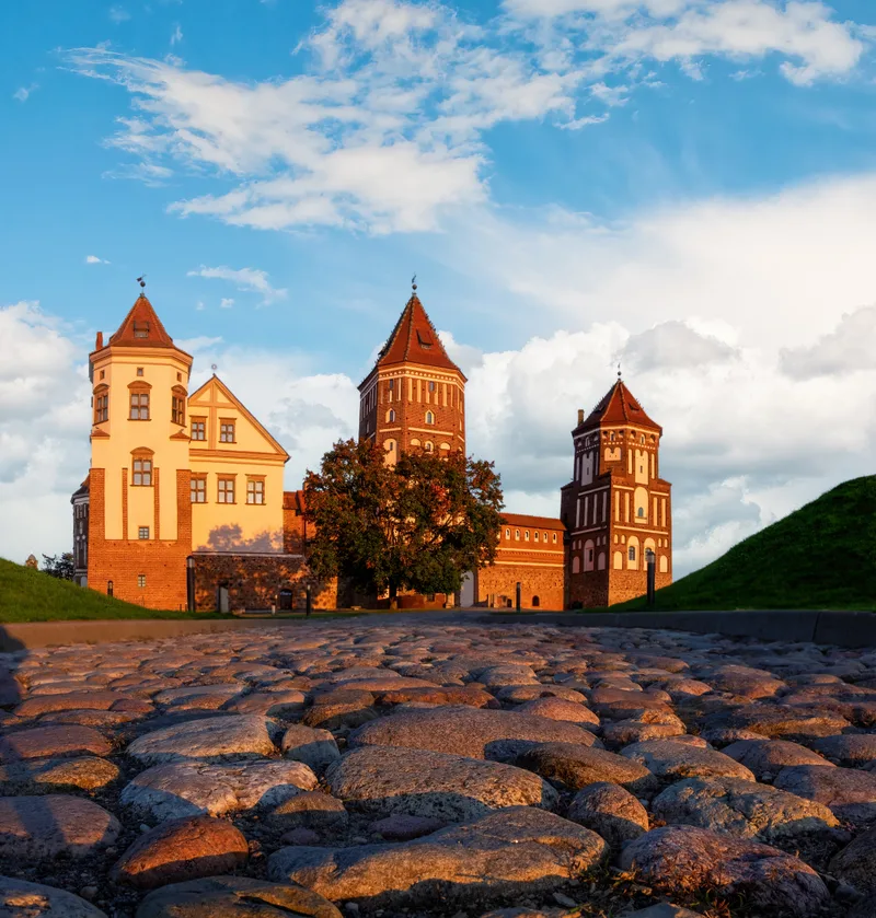 Landscape Old Castle Against Beautiful Sky With White Clouds Sunset Mir Castle Belarus Sunset With Blue Sky Clouds