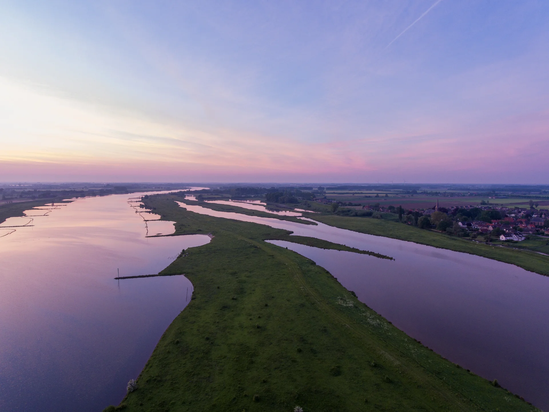 Lek River Surrounded By Everdingen Village Beautiful Sunset Netherlands. Nature wallpaper. 3992×2992px. Free download for …