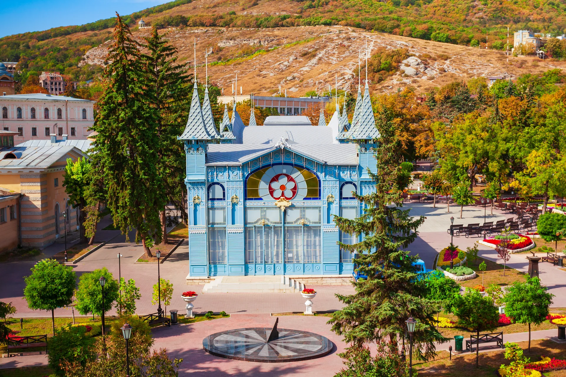 Lermontov Gallery State Philarmonic Pyatigorsk. Uncategorized wallpaper. 4500×3000px. Free download for personal use.