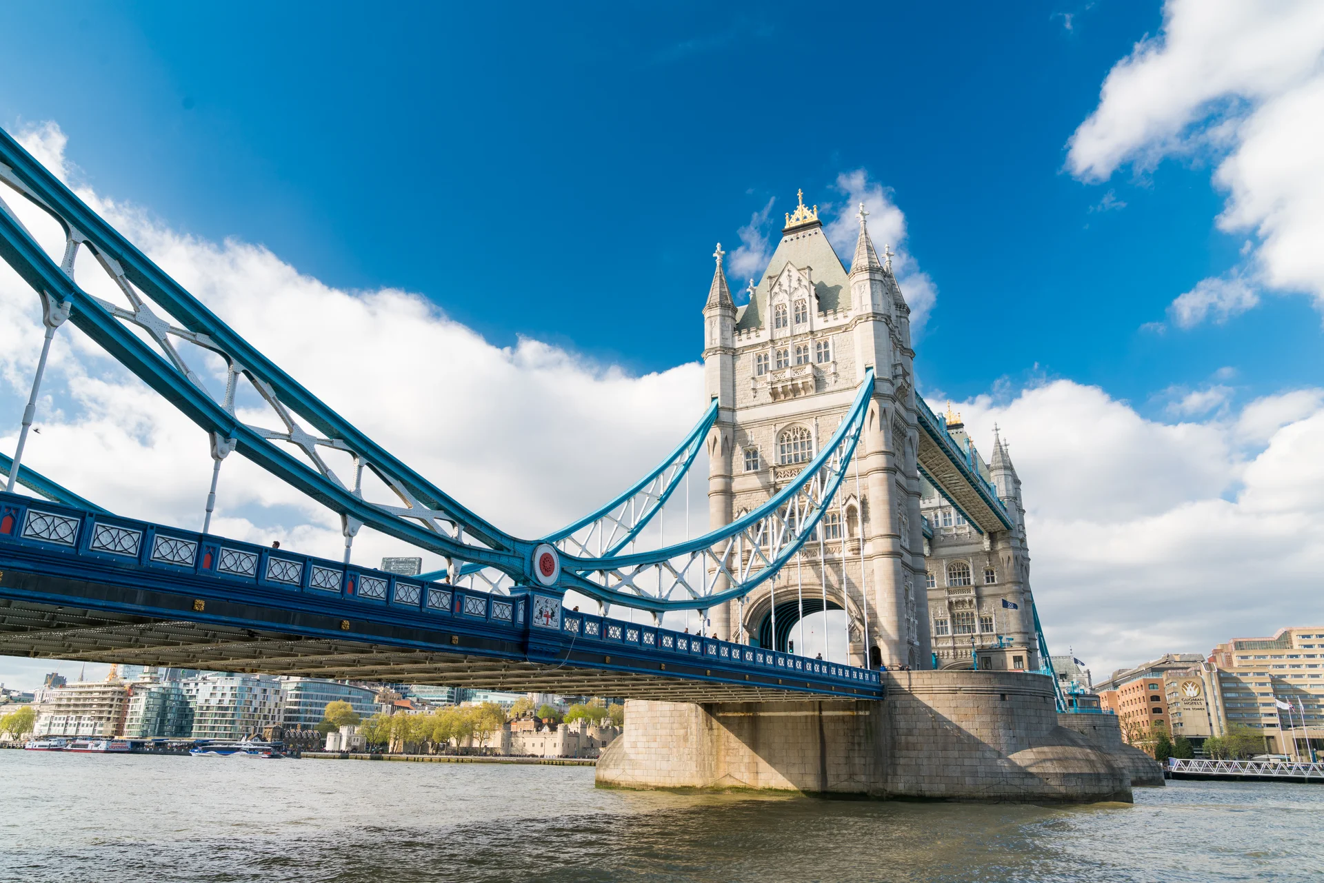 London United Kingdom Large. Uncategorized wallpaper. 7760×5176px. Free download for personal use.