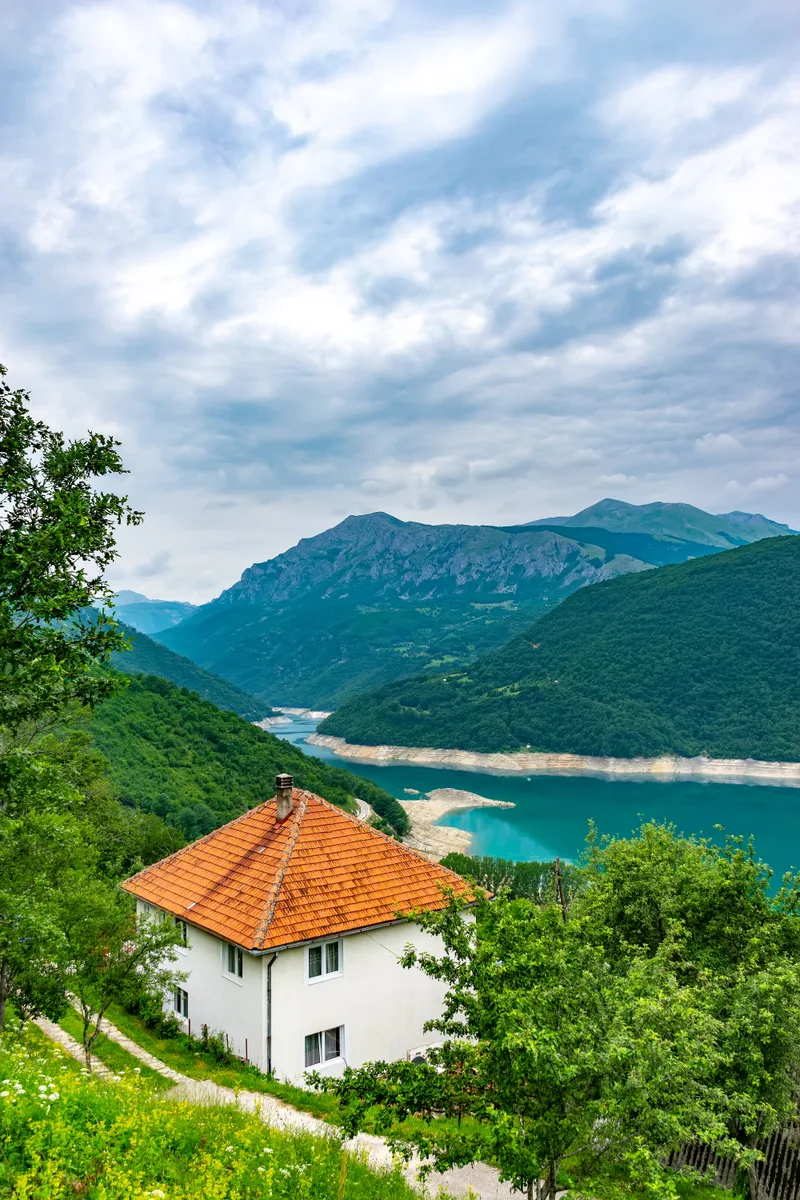 Lonely House Stands Shore Mountain Lake