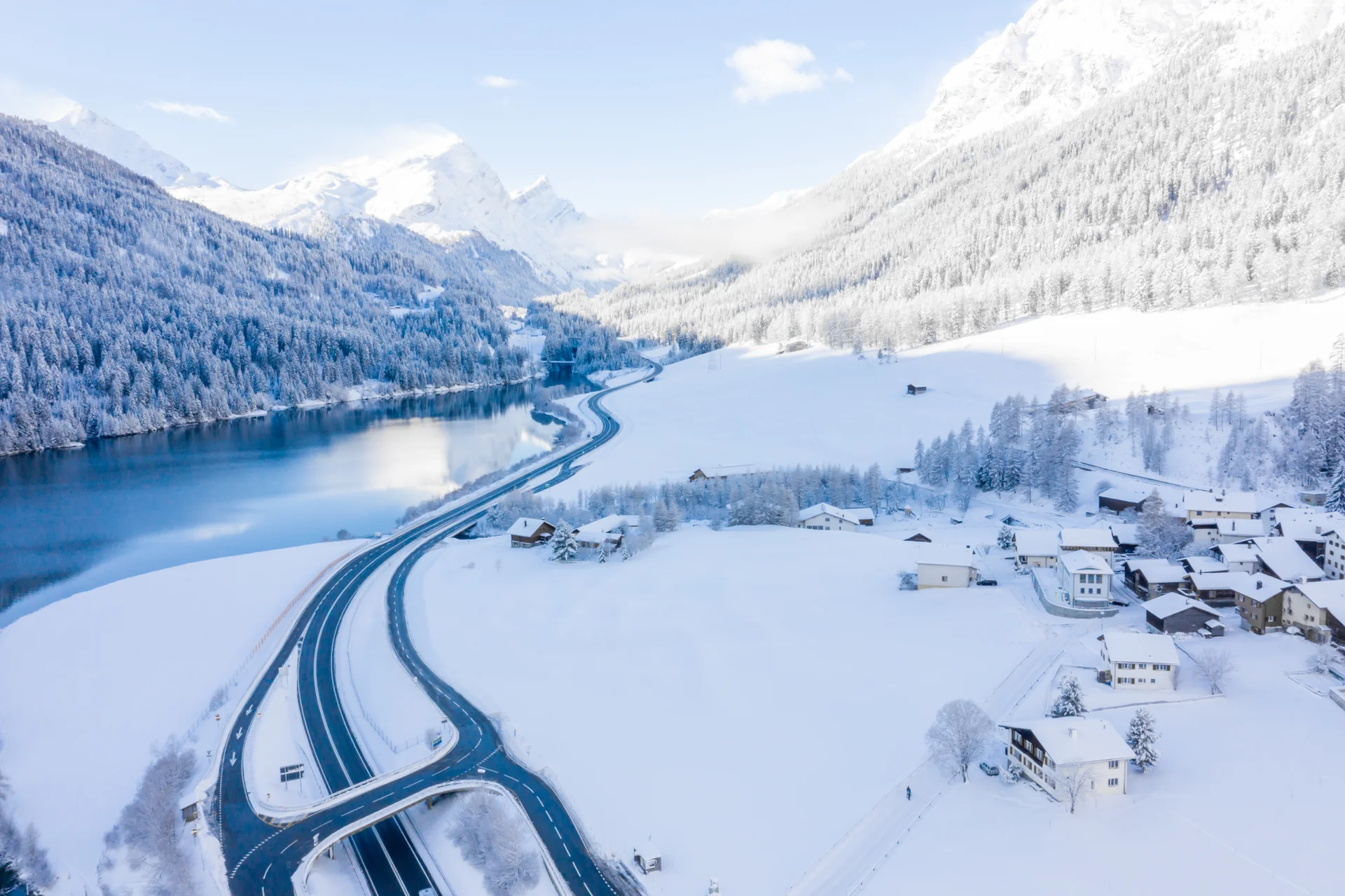 Magical Switzerland Winter Lake Center Alps Surrounded By Forest Covered By Snow. Nature wallpaper. 5399×3597px. Free down…