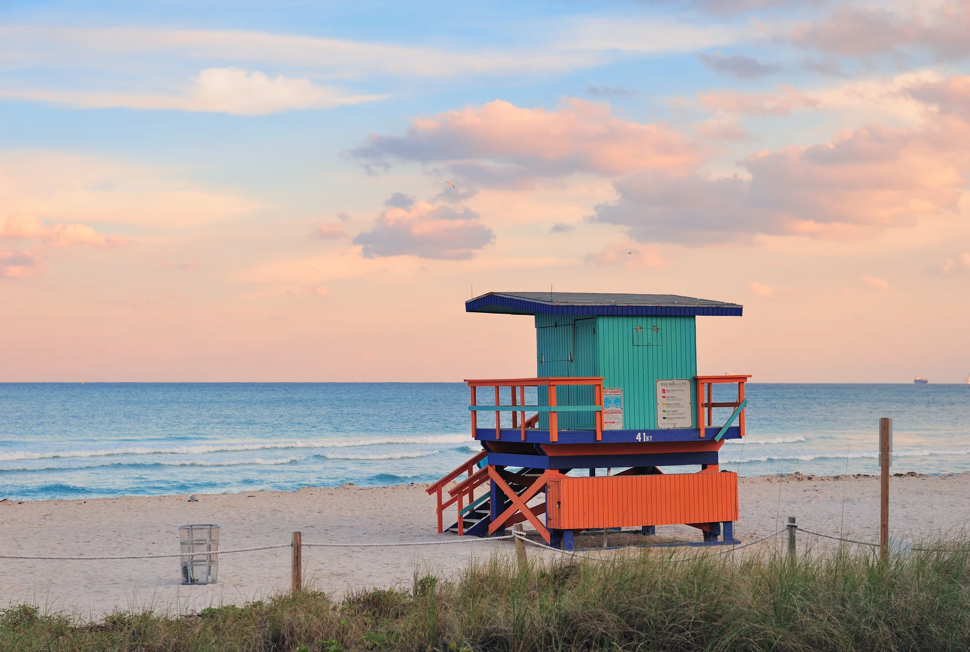 Miami South Beach Sunset With Lifeguard Tower Coastline With Colorful Cloud Blue Sky. Nature wallpaper. 4209×2832px. Free …