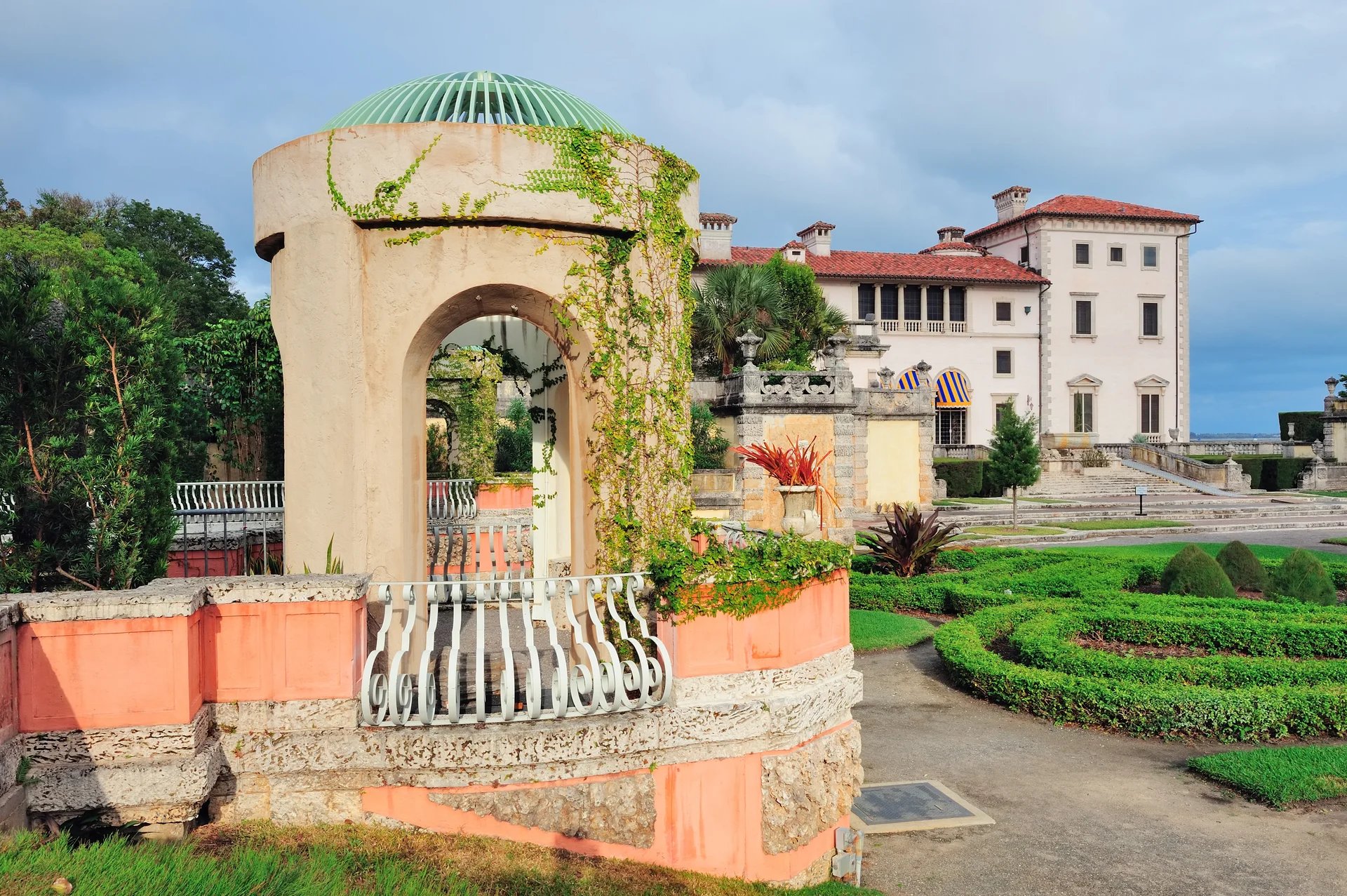 Miami Vizcaya Museum. Uncategorized wallpaper. 4177×2779px. Free download for personal use.