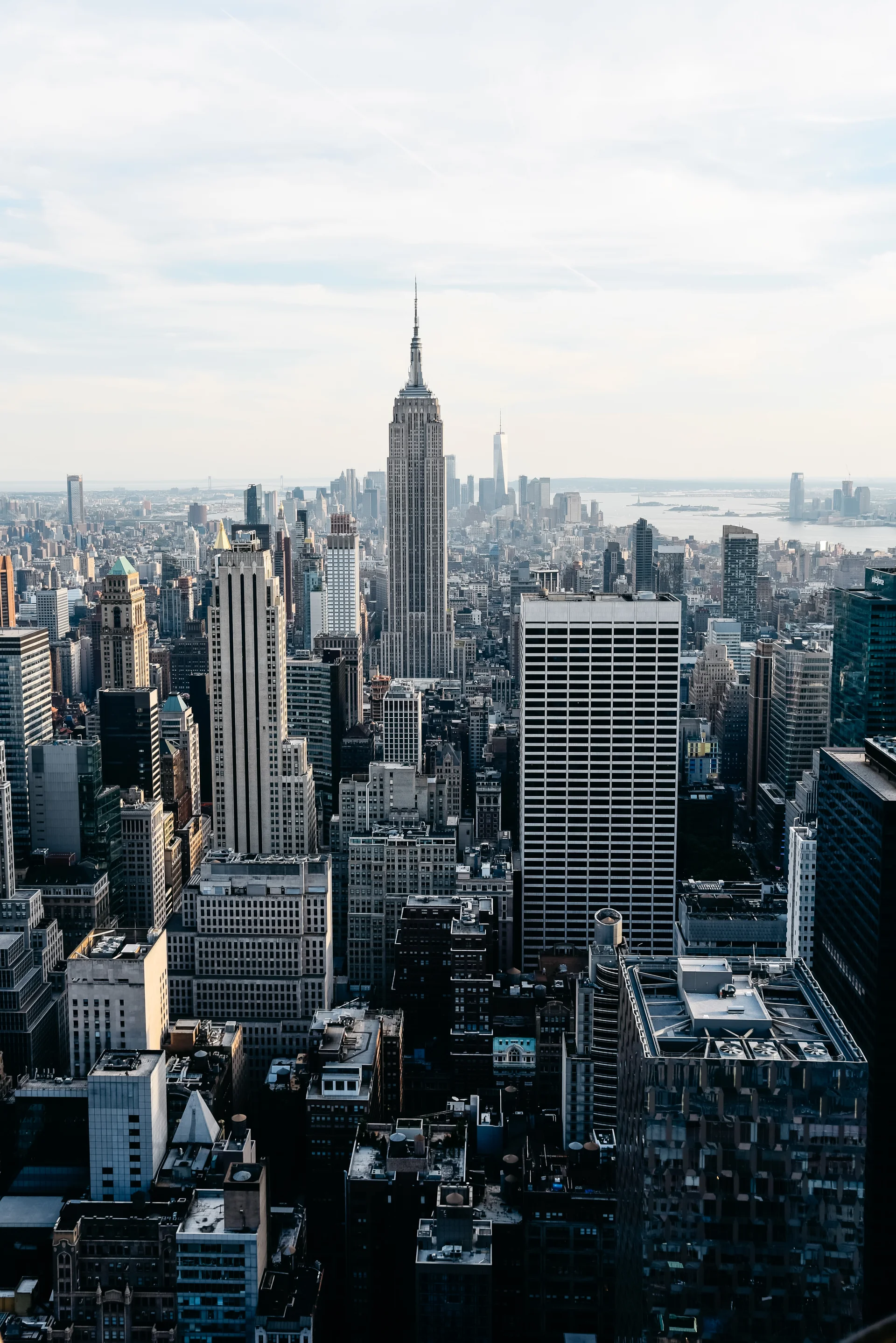 Midtown Manhattan New York City Usa. Cities wallpaper. 3825×5730px. Free download for personal use.