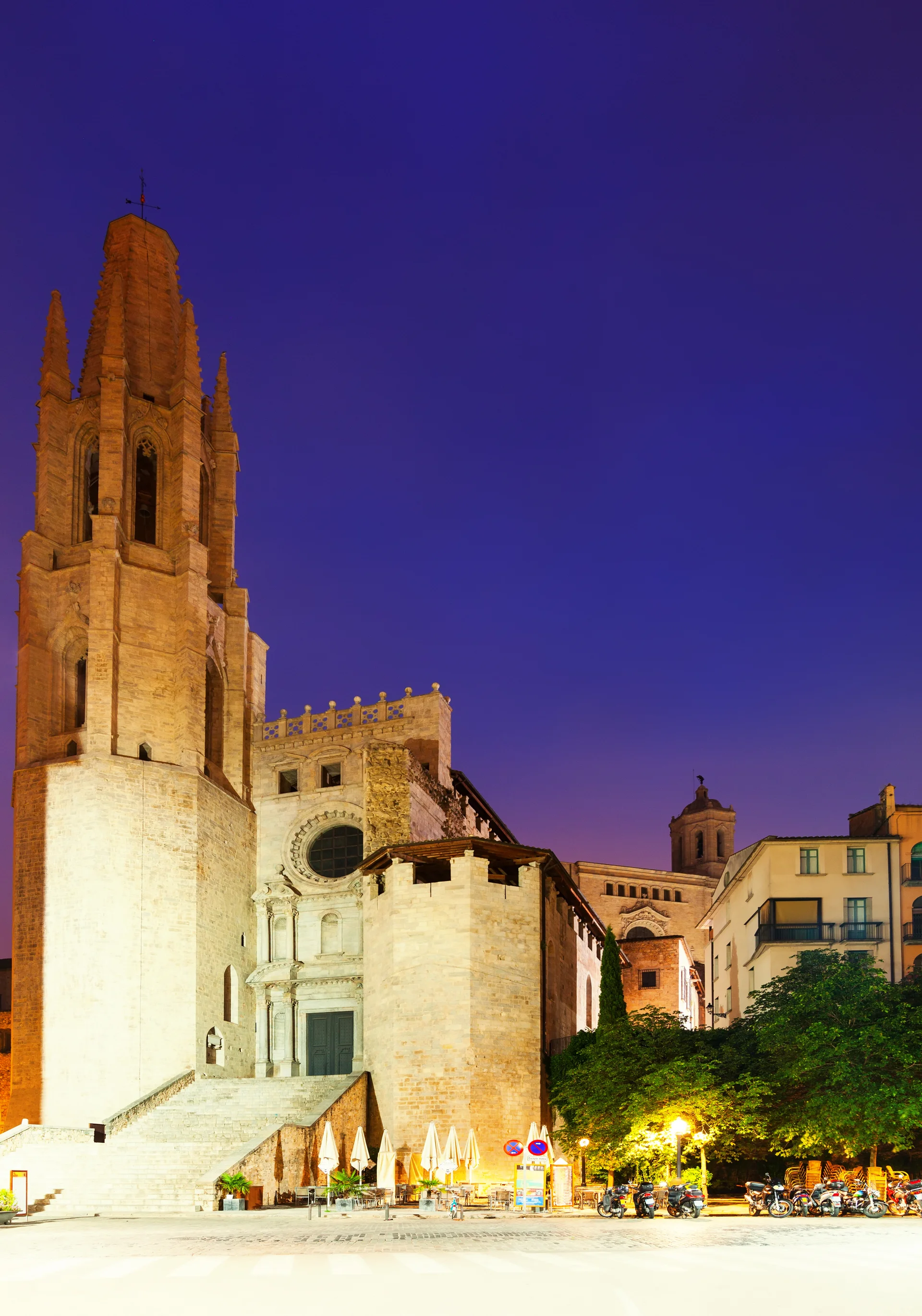 Night View Girona Church Sant Feliu. Aerial wallpaper. 3172×4528px. Free download for personal use.