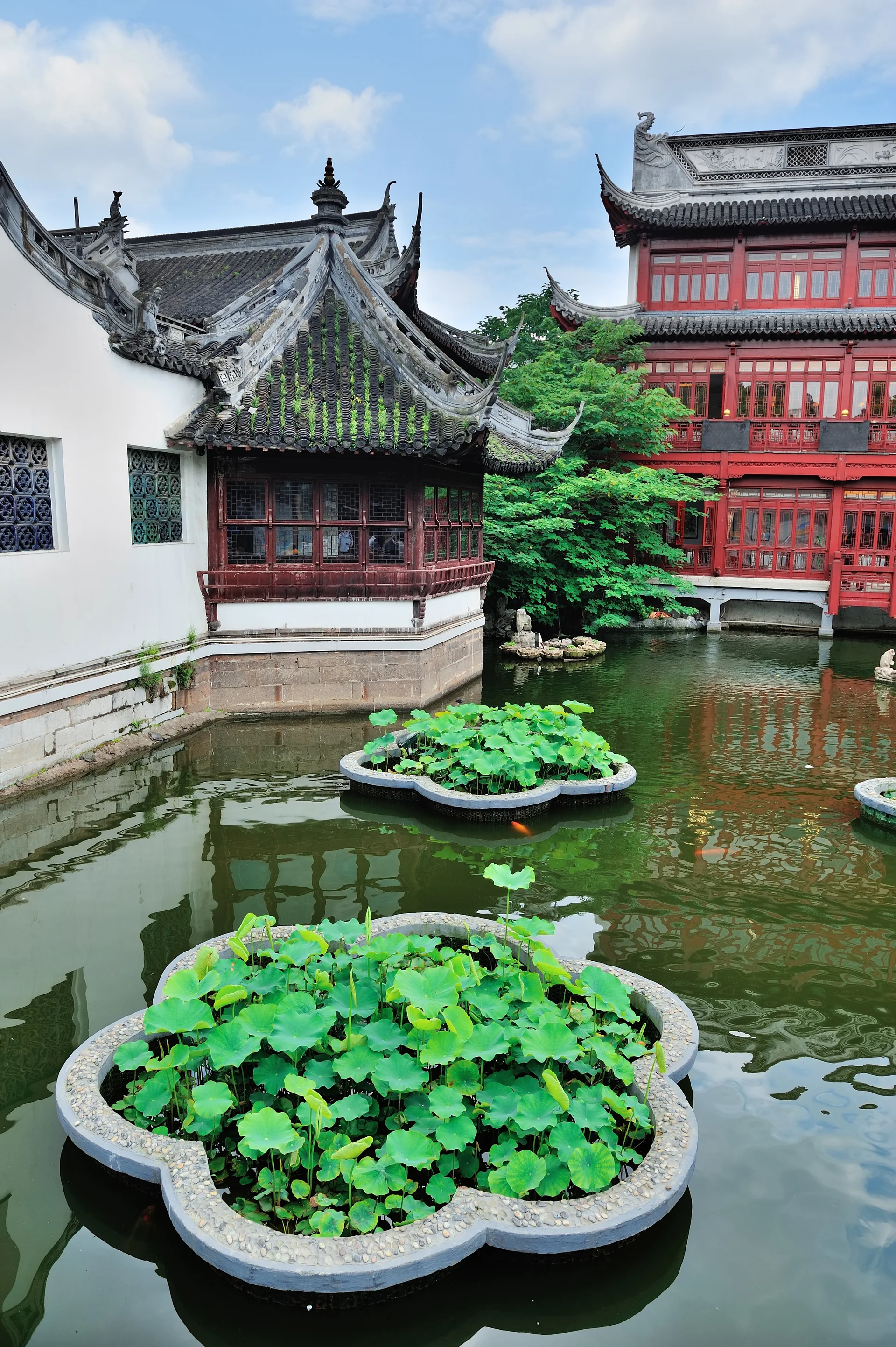 Pagoda Old Architecture Garden Shanghai. Vintage wallpaper. 2832×4256px. Free download for personal use.