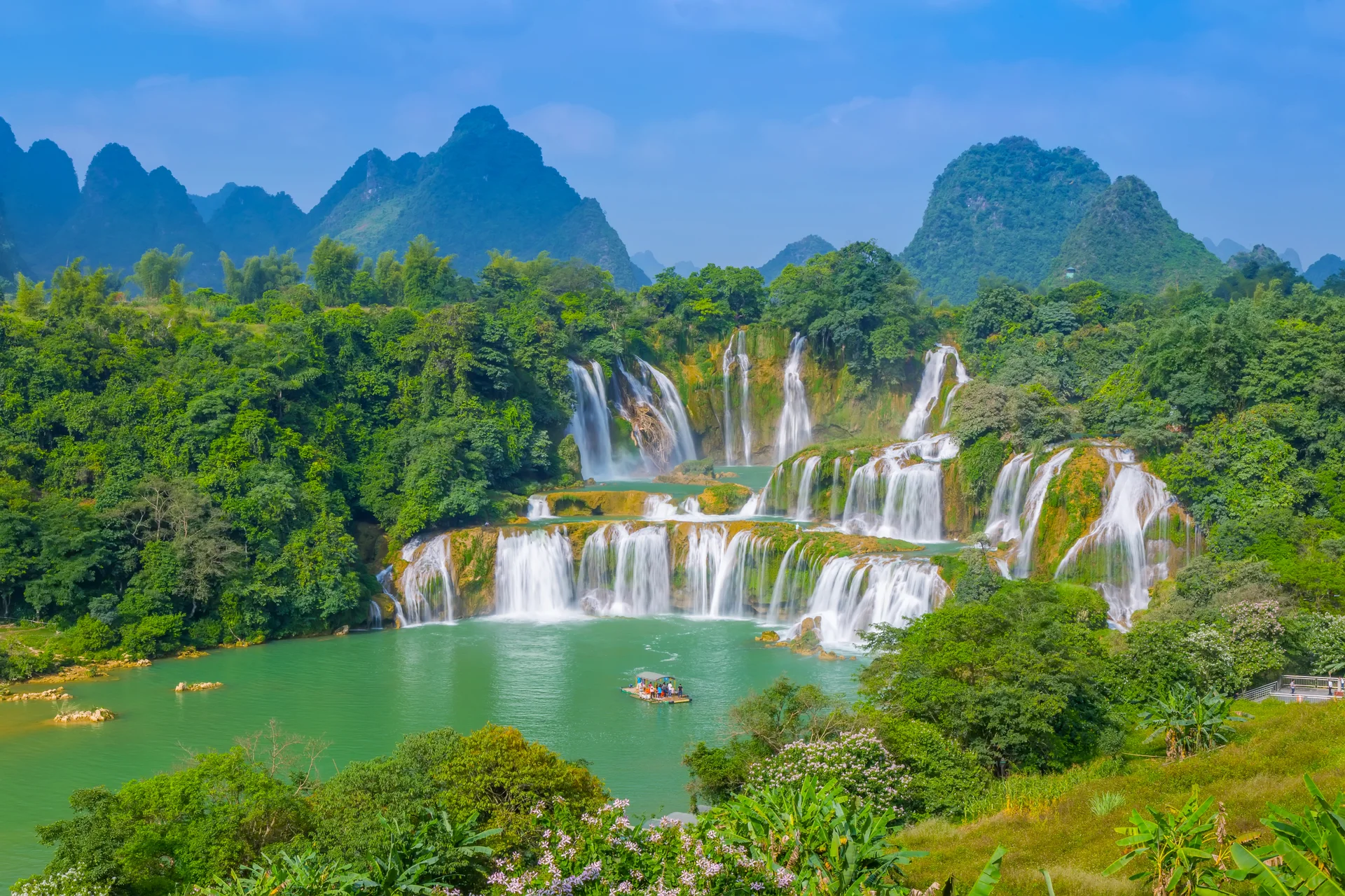 Park Water Natural Nature Flow Rock. Nature wallpaper. 5760×3840px. Free download for personal use.