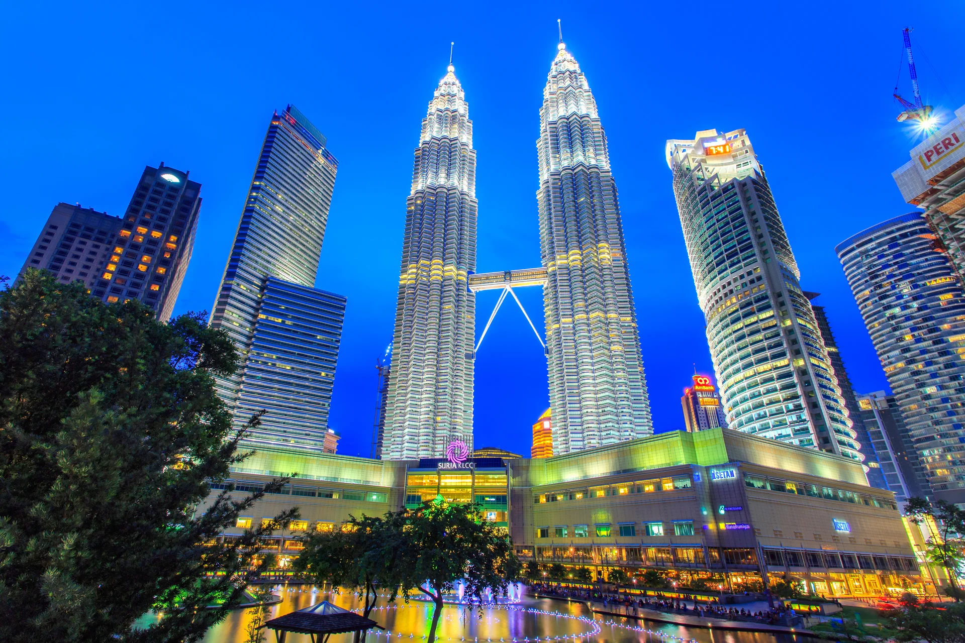Petronas Towers. Uncategorized wallpaper. 5220×3480px. Free download for personal use.