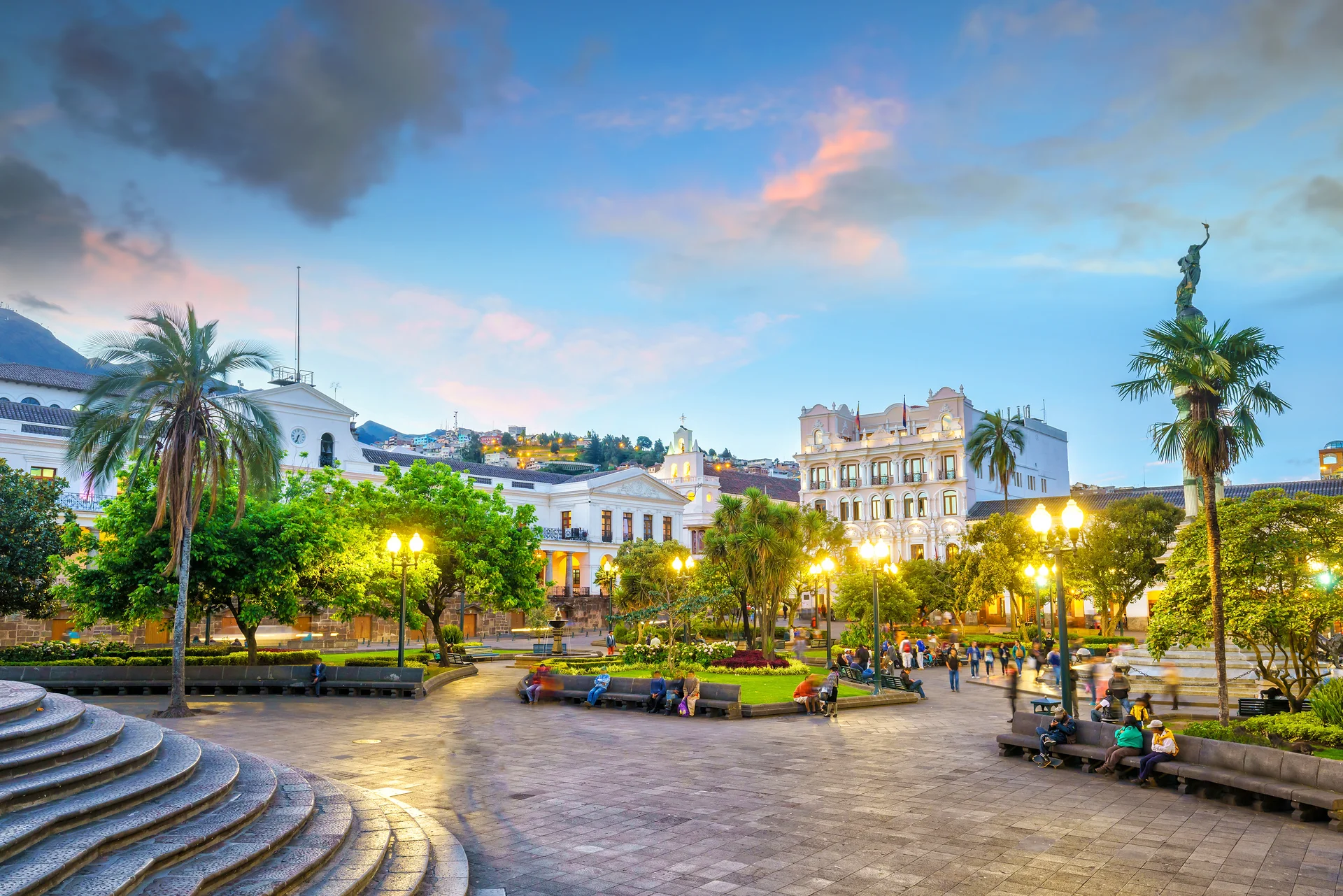 Plaza Grande Old Town Quito Ecuador Night. Vintage wallpaper. 3500×2336px. Free download for personal use.