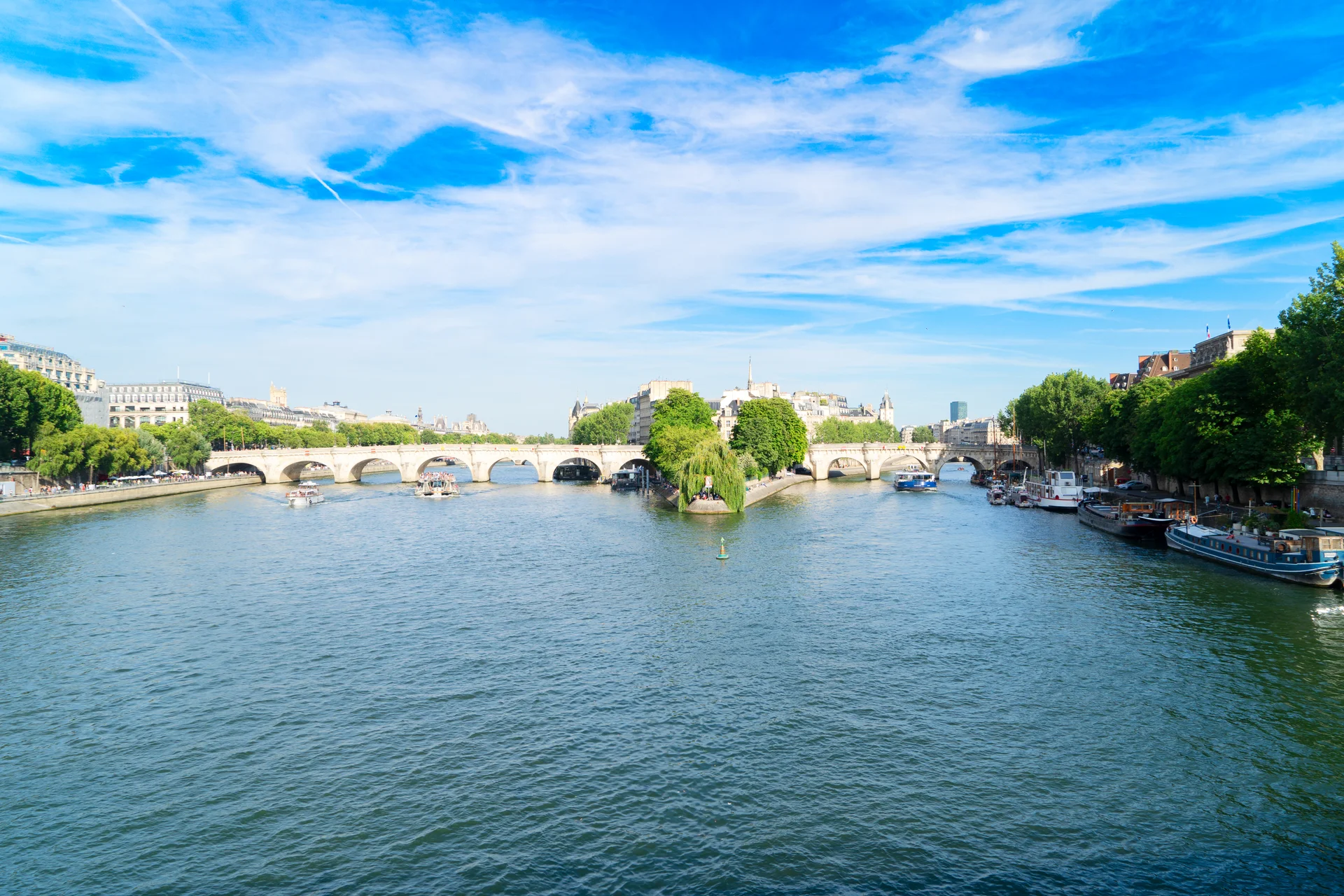 Pont Des Arts Paris France. Uncategorized wallpaper. 6000×4000px. Free download for personal use.