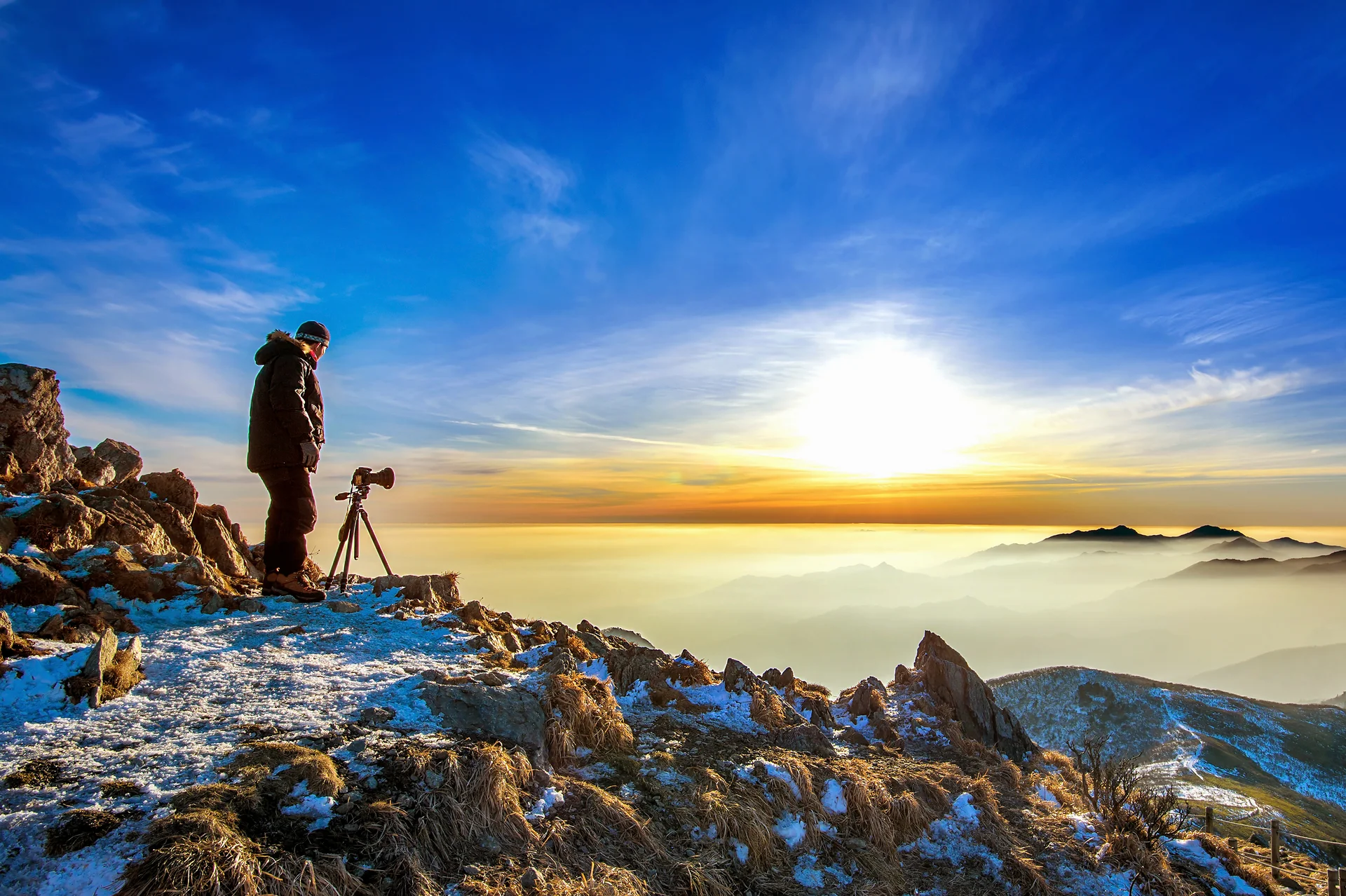 Professional Photographer Takes Photos With Camera Tripod Rocky Peak Sunset. Nature wallpaper. 4928×3281px. Free download …