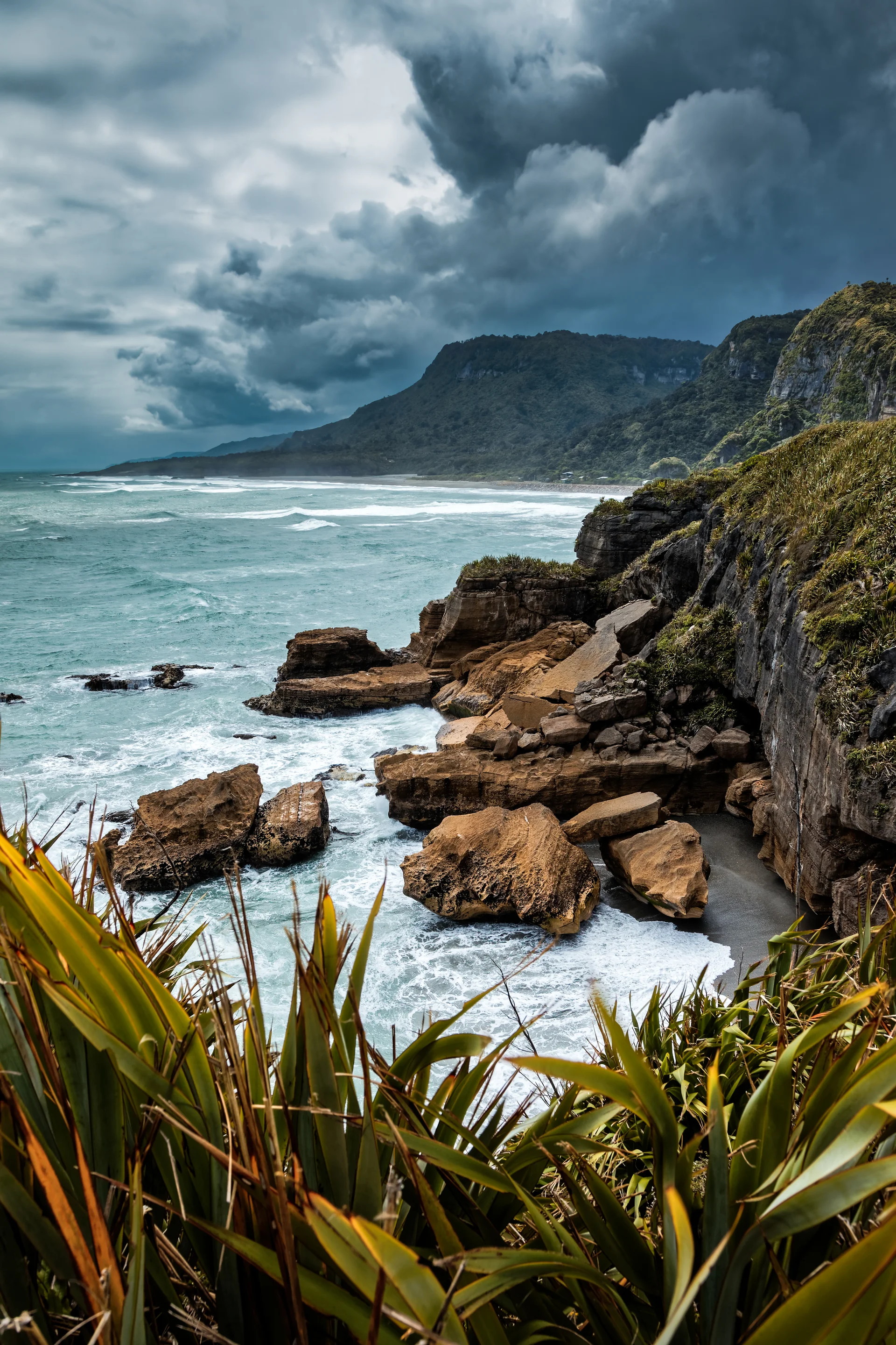 Punakaiki Coastline. Uncategorized wallpaper. 3516×5273px. Free download for personal use.