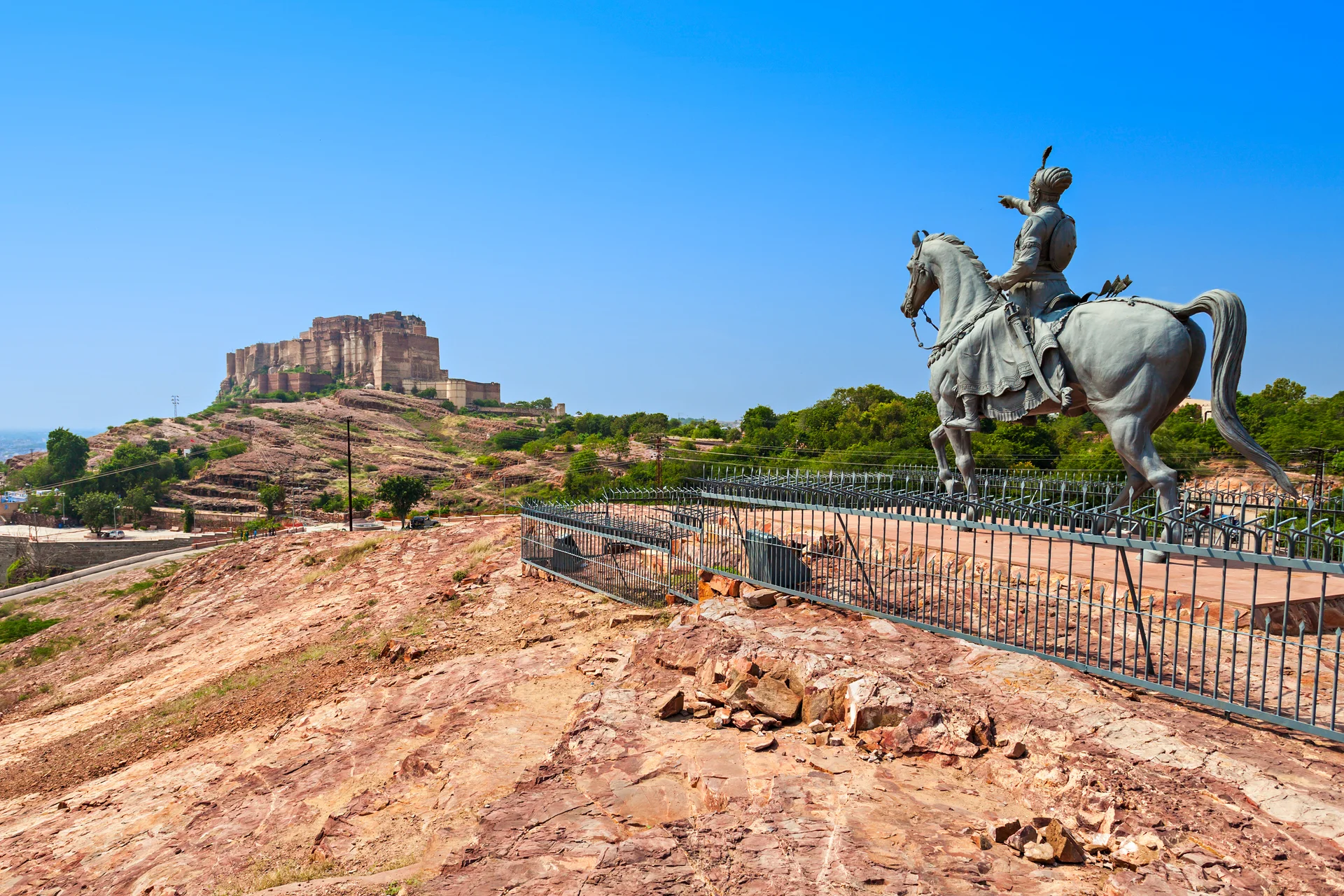 Rao Jodha Statue. Uncategorized wallpaper. 3600×2400px. Free download for personal use.