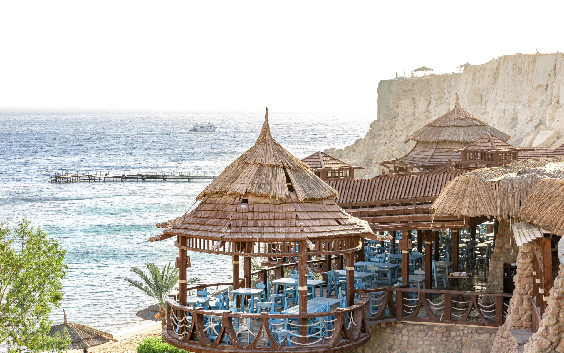 Restaurant Complex Seashore Rocks. Uncategorized wallpaper. 5472×3425px. Free download for personal use.