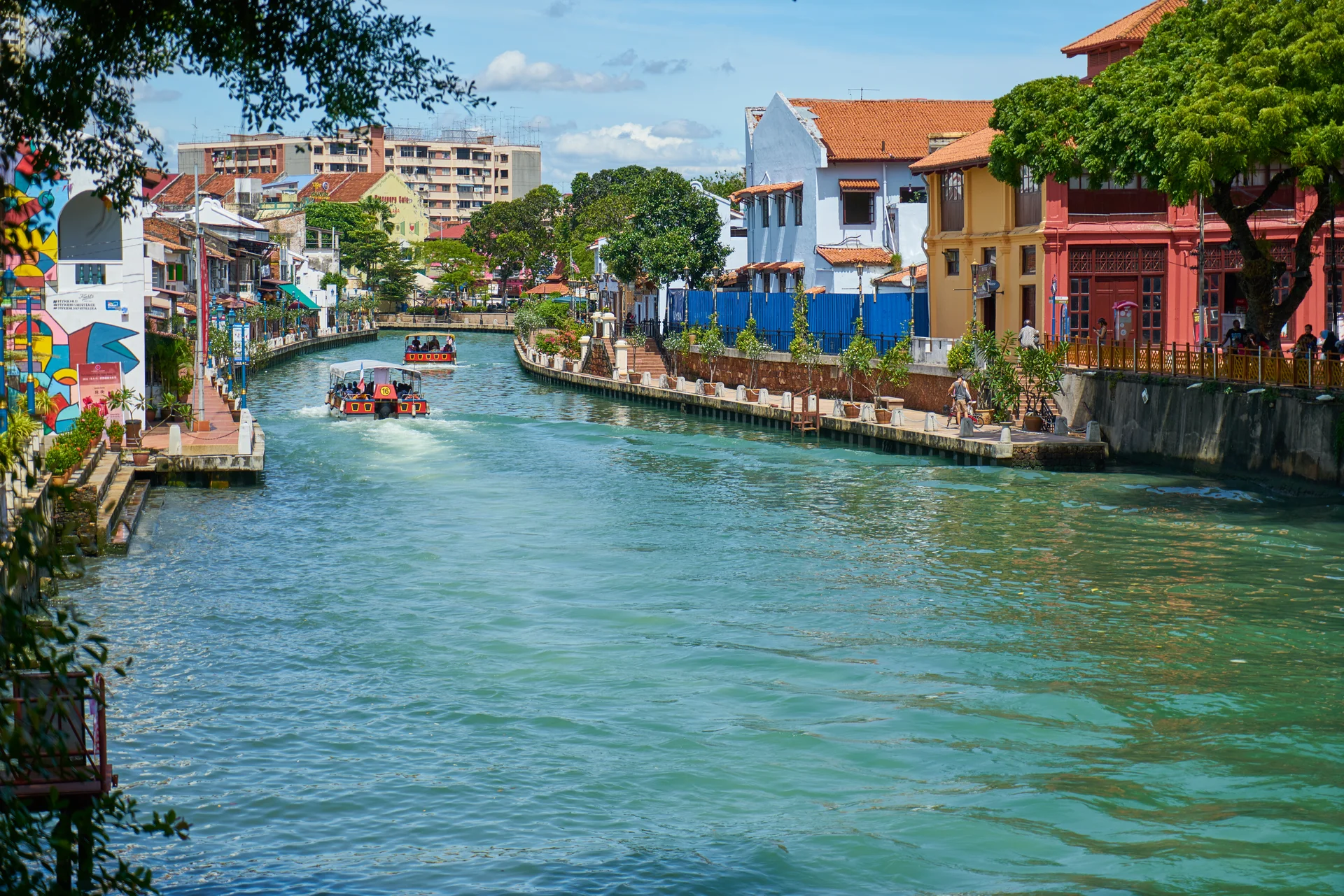 River Old View Melaka Malacca. Aerial wallpaper. 7490×4996px. Free download for personal use.