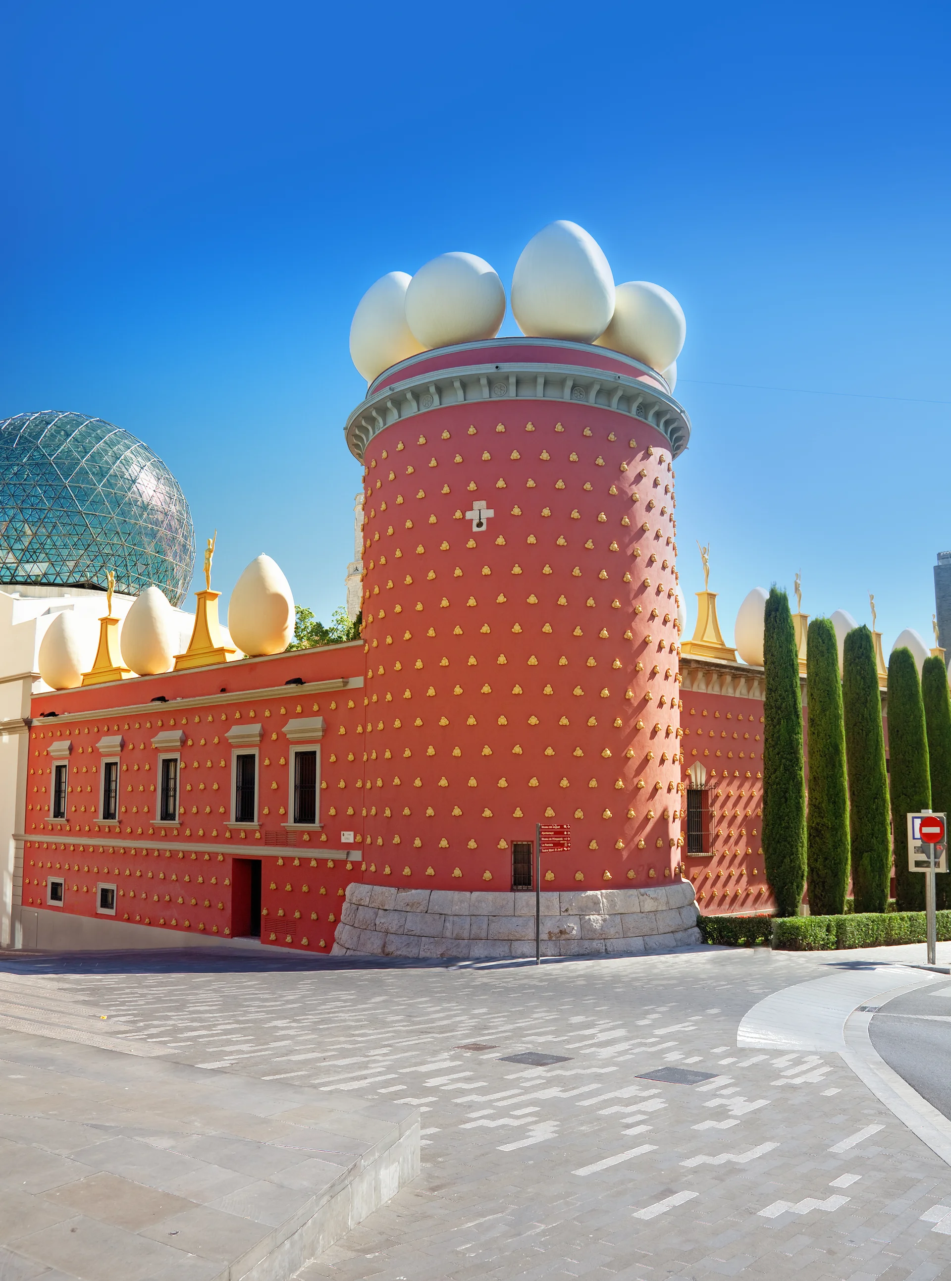 Salvador Dali Museum. Uncategorized wallpaper. 2227×3000px. Free download for personal use.