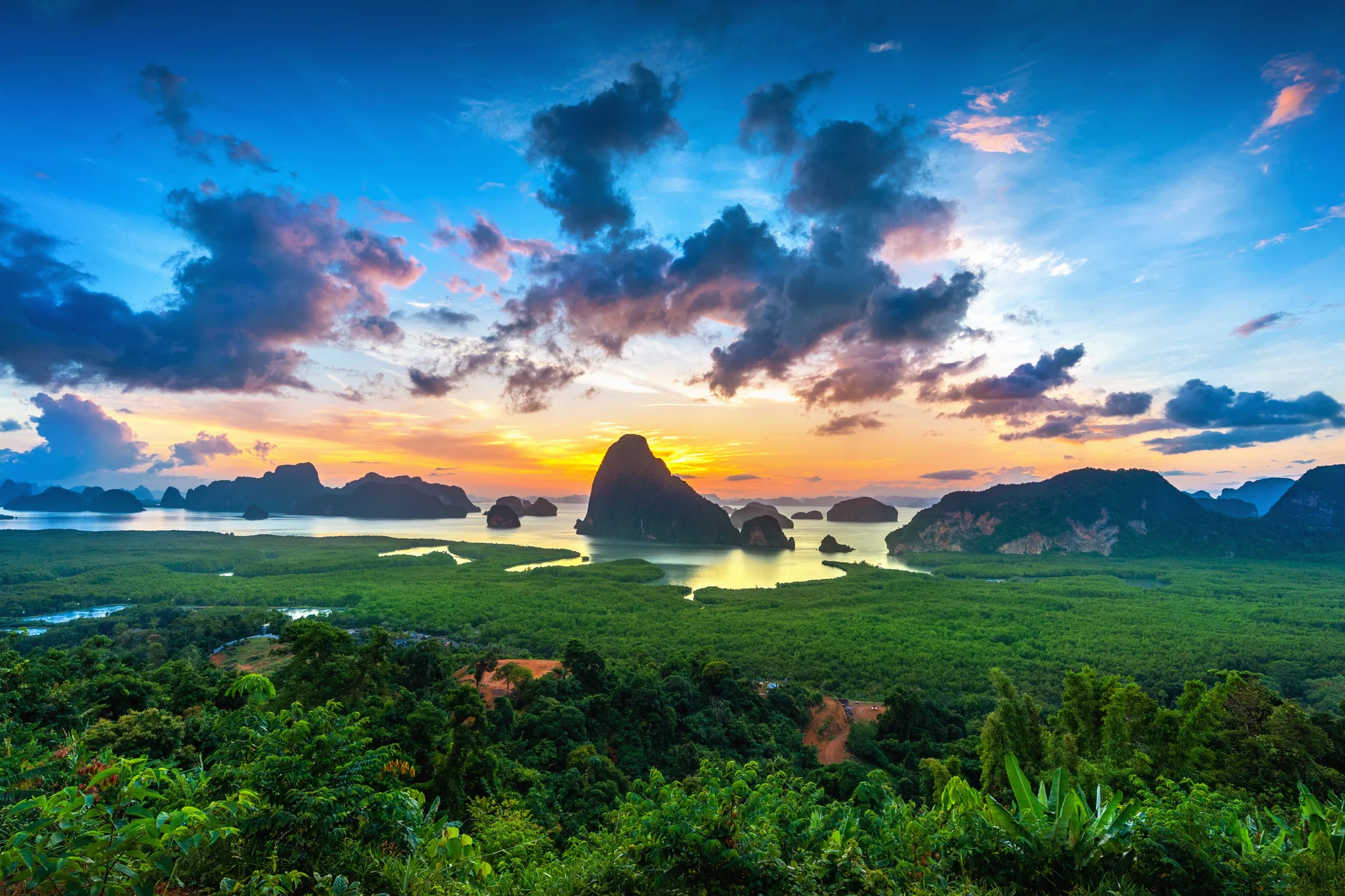 Samet Nangshe Viewpoint Sunrise Phang Nga Thailand. Nature wallpaper. 6000×4000px. Free download for personal use.
