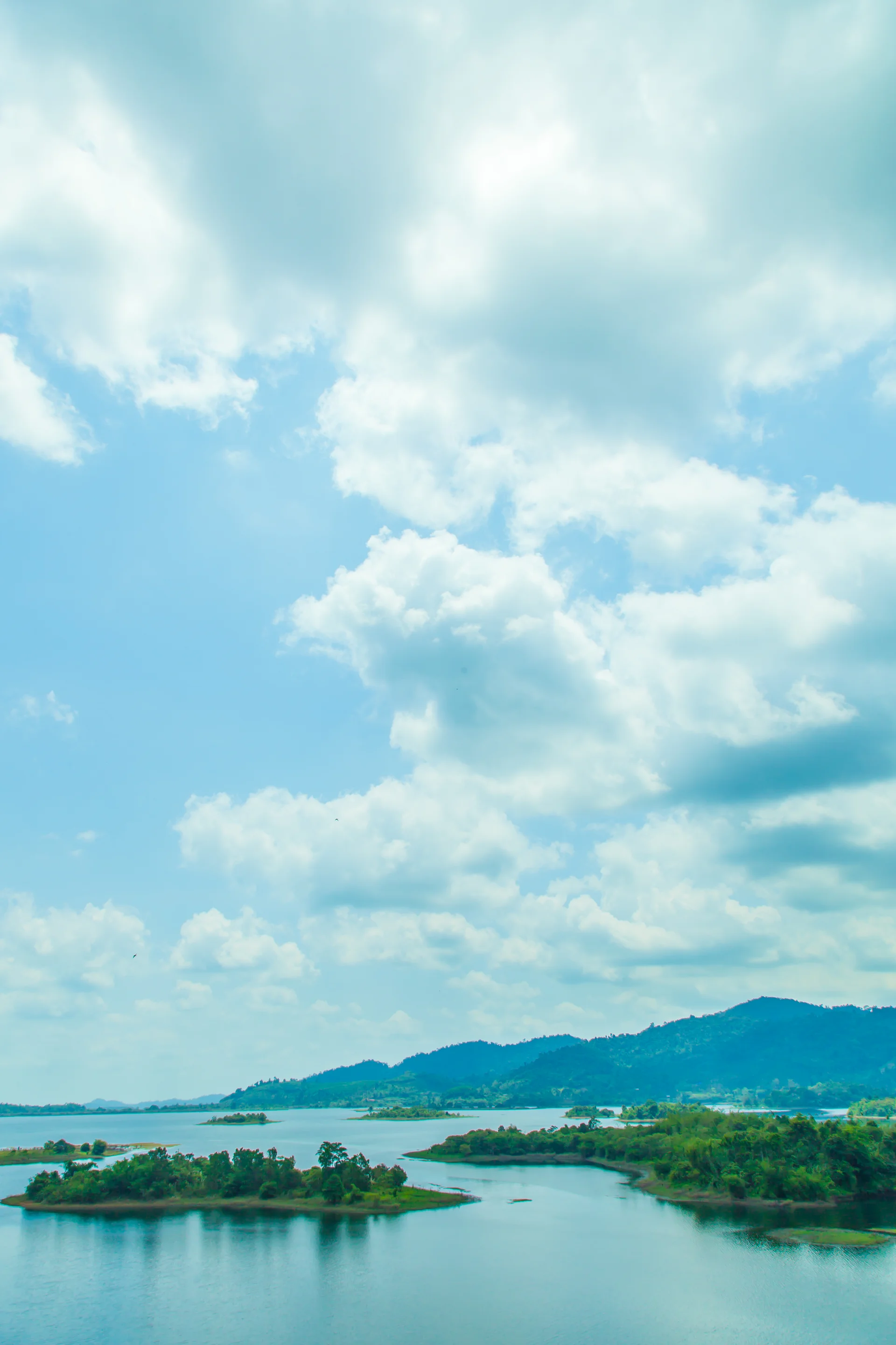 Scenic View Mountains Islands Forests. Nature wallpaper. 3744×5616px. Free download for personal use.