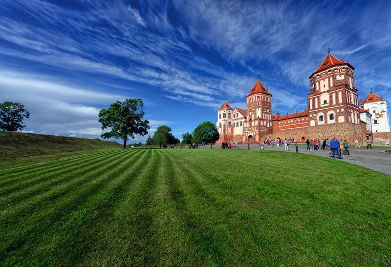 Unidentified People Walk Near Mir Castle Grodno Region Belarus Castle Is Defensive Fortification Xvi Xvii Century