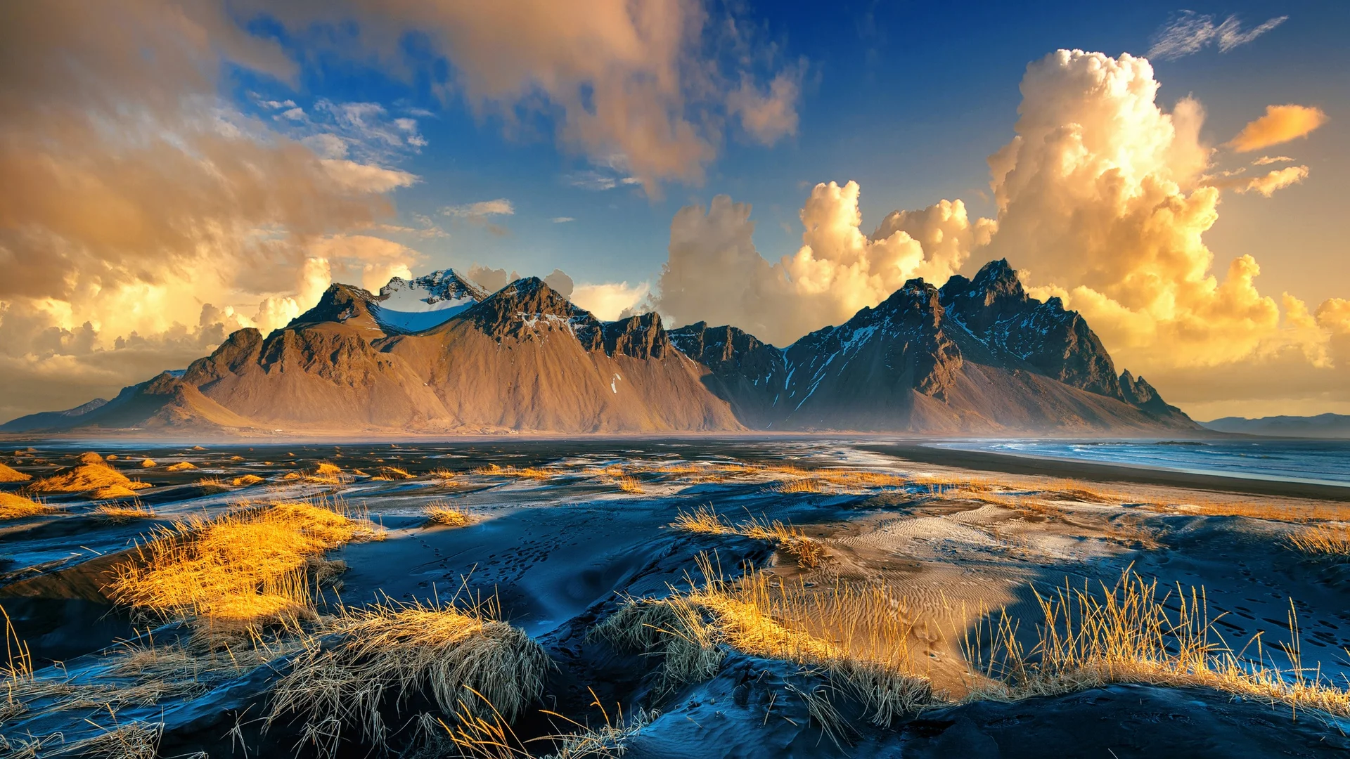 Vestrahorn Mountains Stokksnes Iceland. Nature wallpaper. 2000×1125px. Free download for personal use.