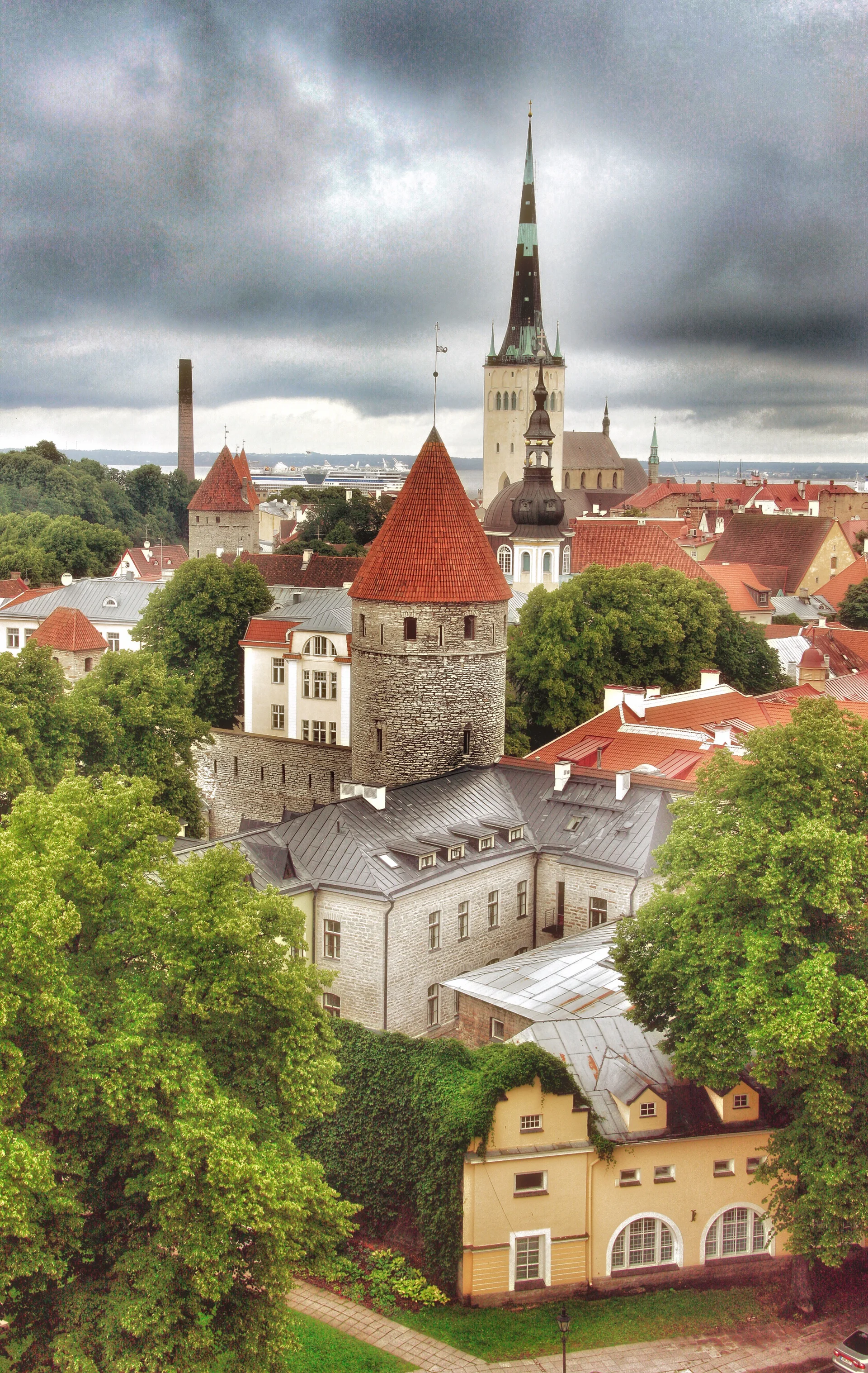 View Buildings City. Cities wallpaper. 2592×4096px. Free download for personal use.