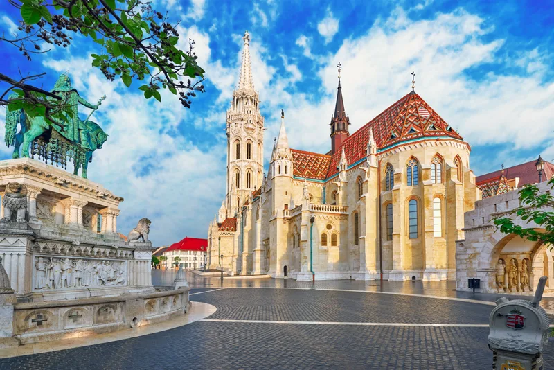 View Old Fisherman Bastion Budapest Statue Saint Istvan