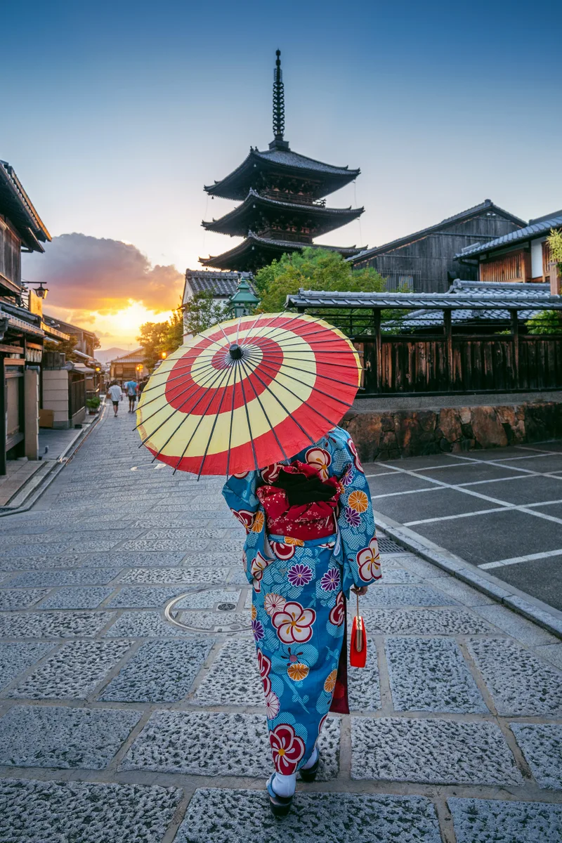 Woman Wearing Japanese Traditional Kimono With Umbrella Yasaka Pagoda Sannen Zaka Street Kyoto Japan
