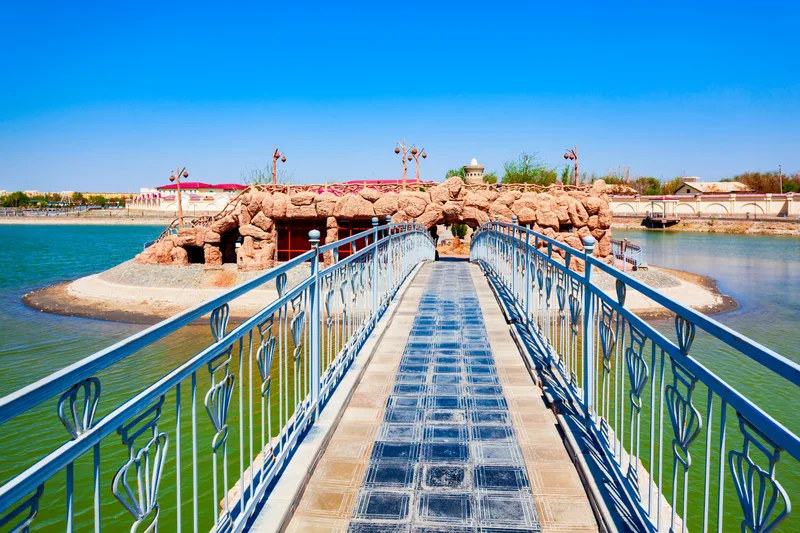 Yoshlar Koli Youth Lake Park Urgench